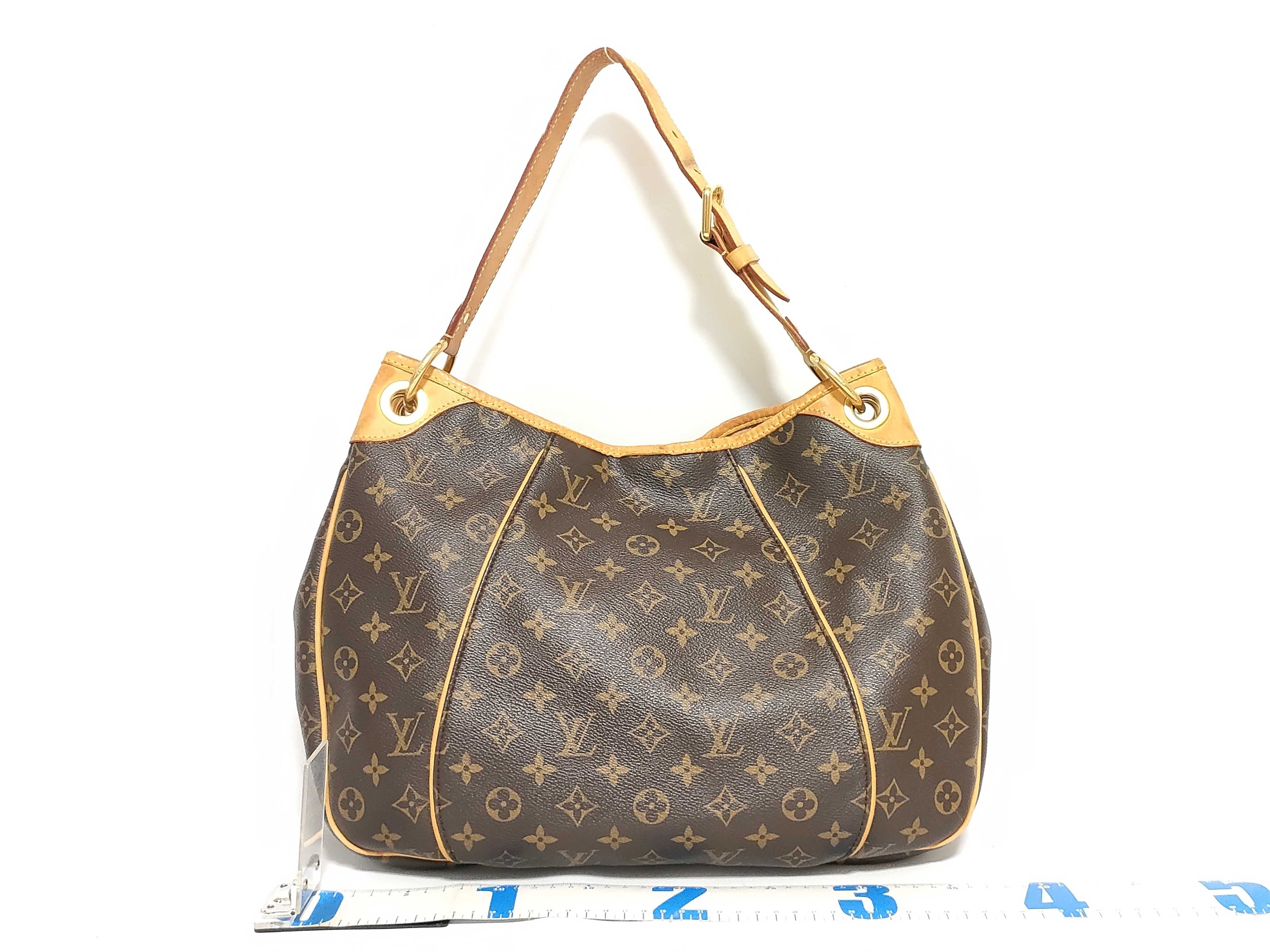 Monogram Vuitton Galliera PM Shoulder Bag M56382 Shoulder Bag — view 2