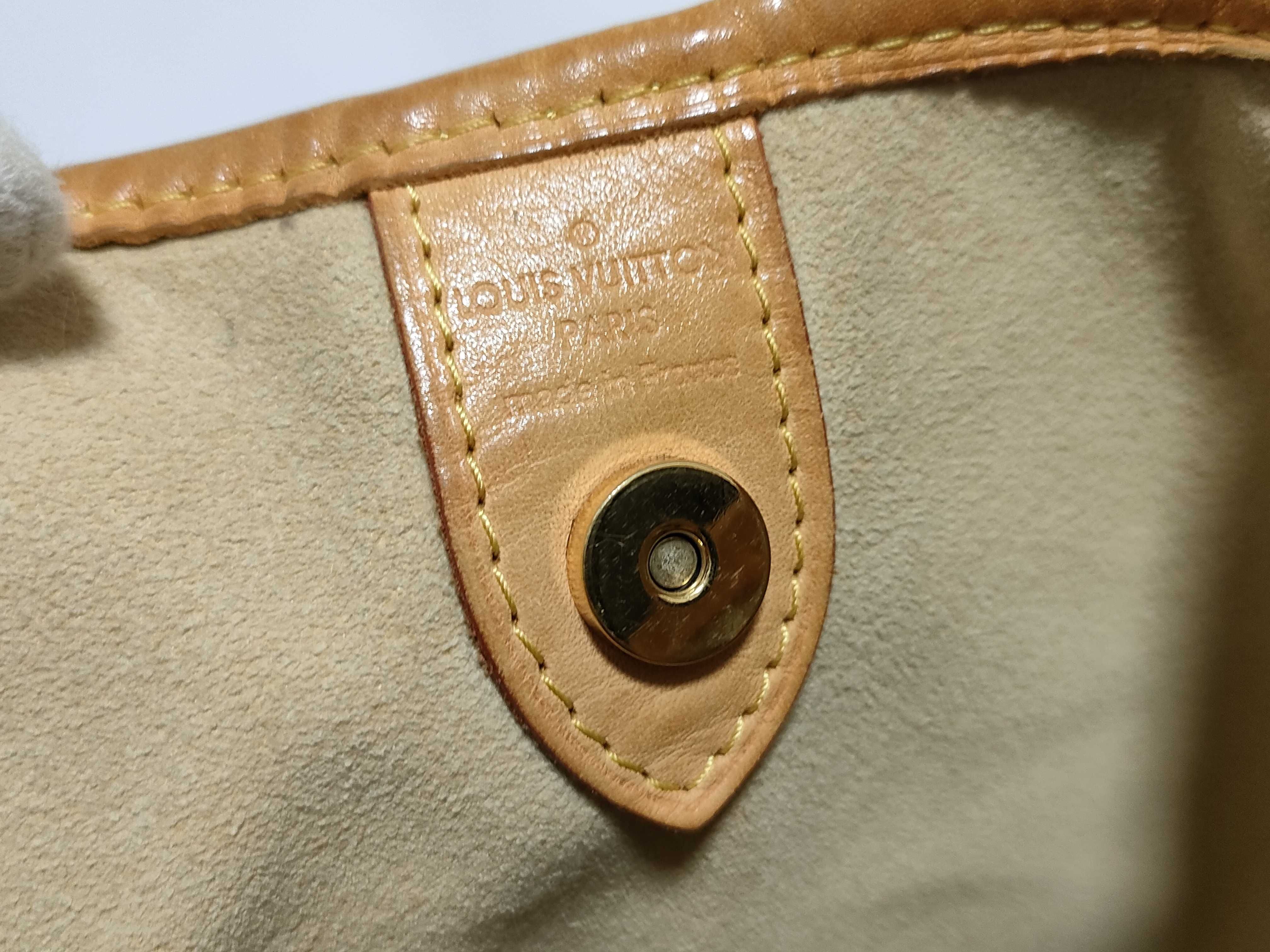 Monogram Vuitton Galliera PM Shoulder Bag M56382 Shoulder Bag — view 11