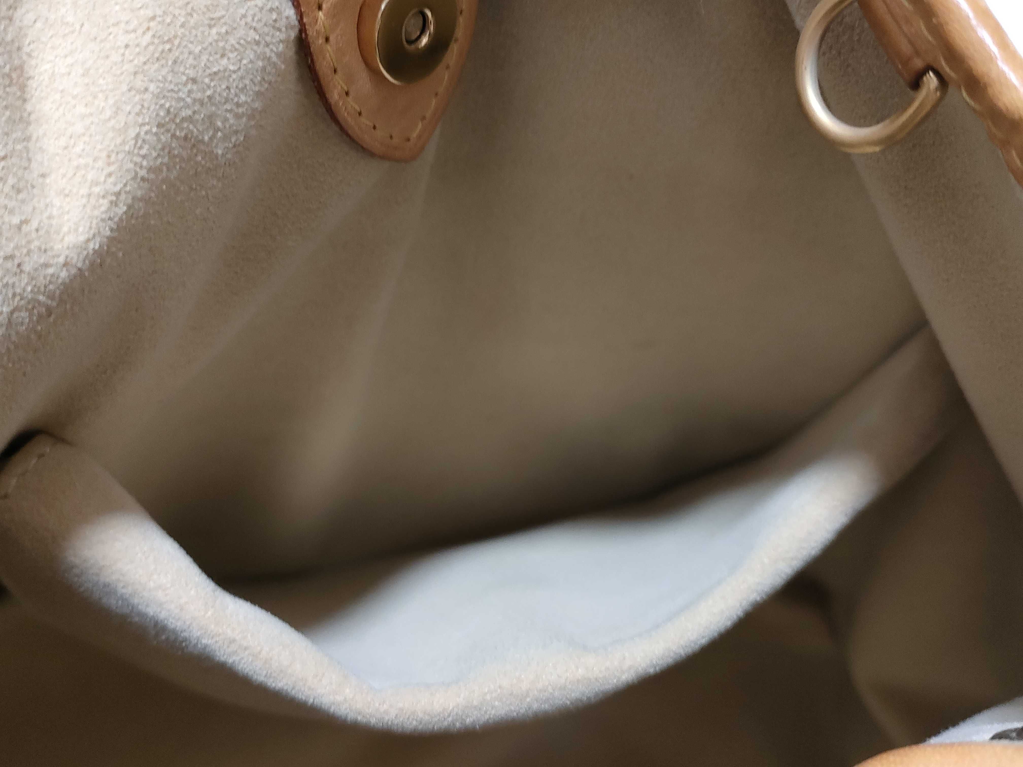 Monogram Vuitton Galliera PM Shoulder Bag M56382 Shoulder Bag — view 10
