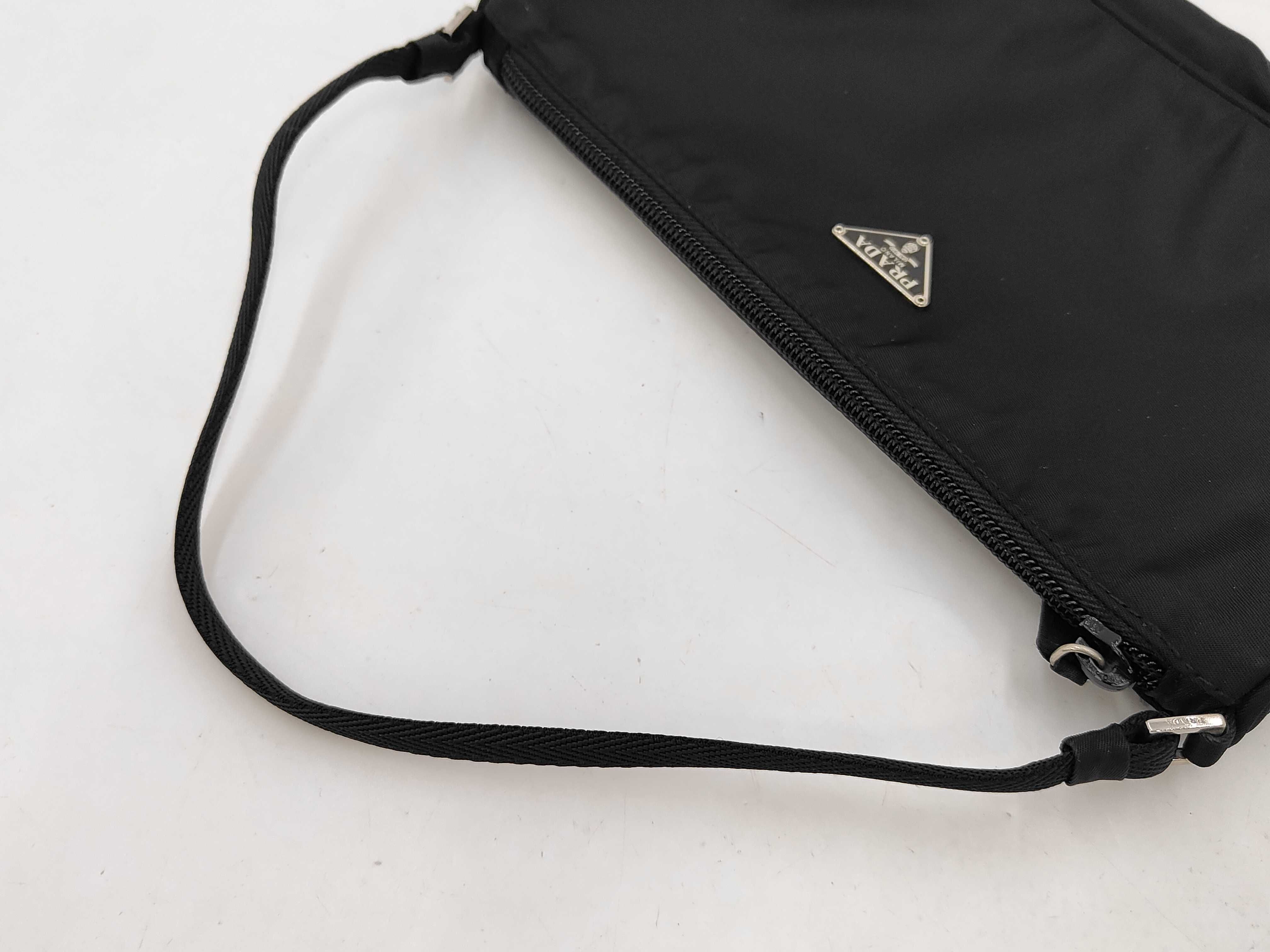 Triangle Plate Mini Handbag Black Handbag — view 3
