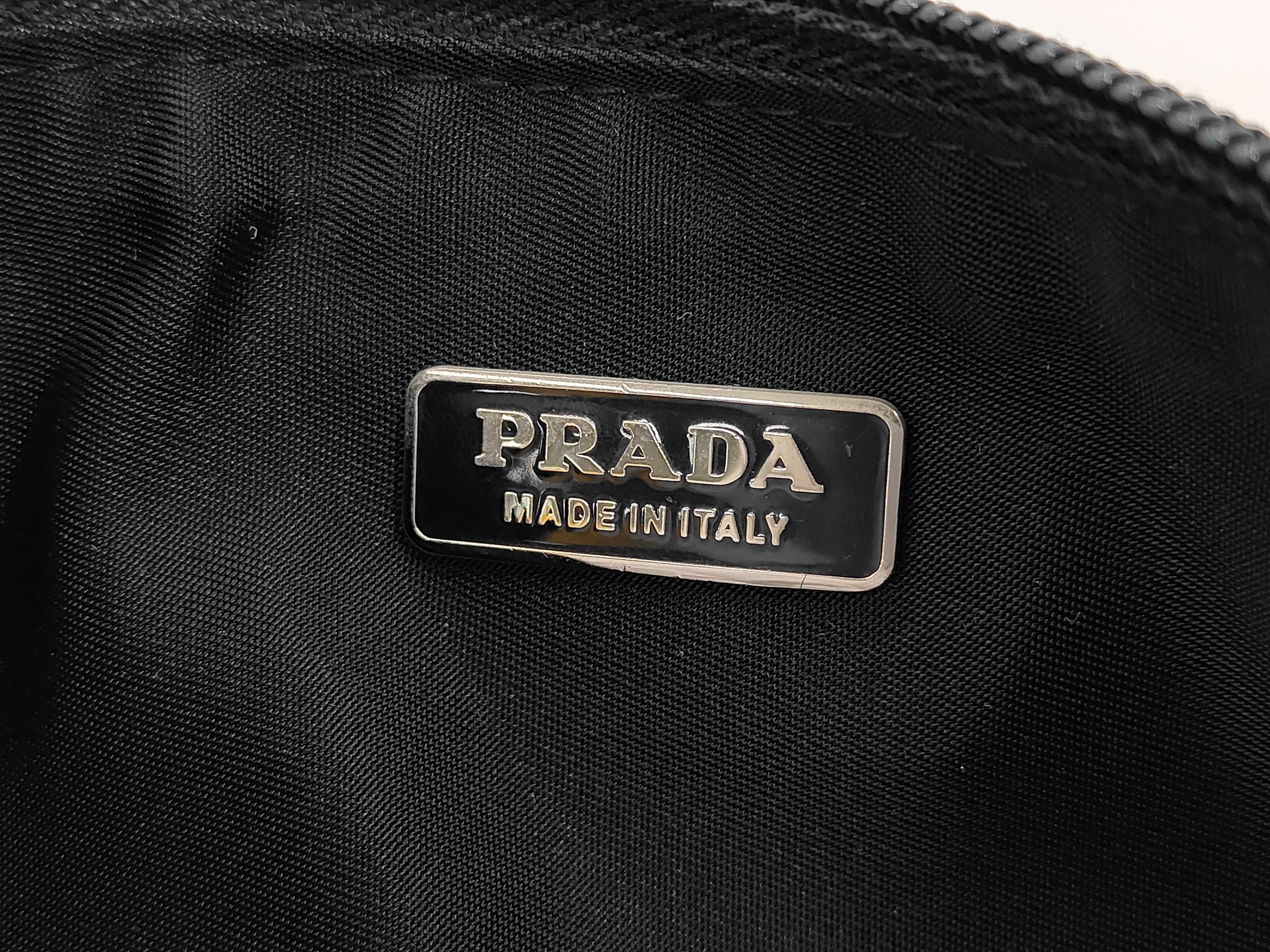 Triangle Plate Mini Handbag Black Handbag — view 9