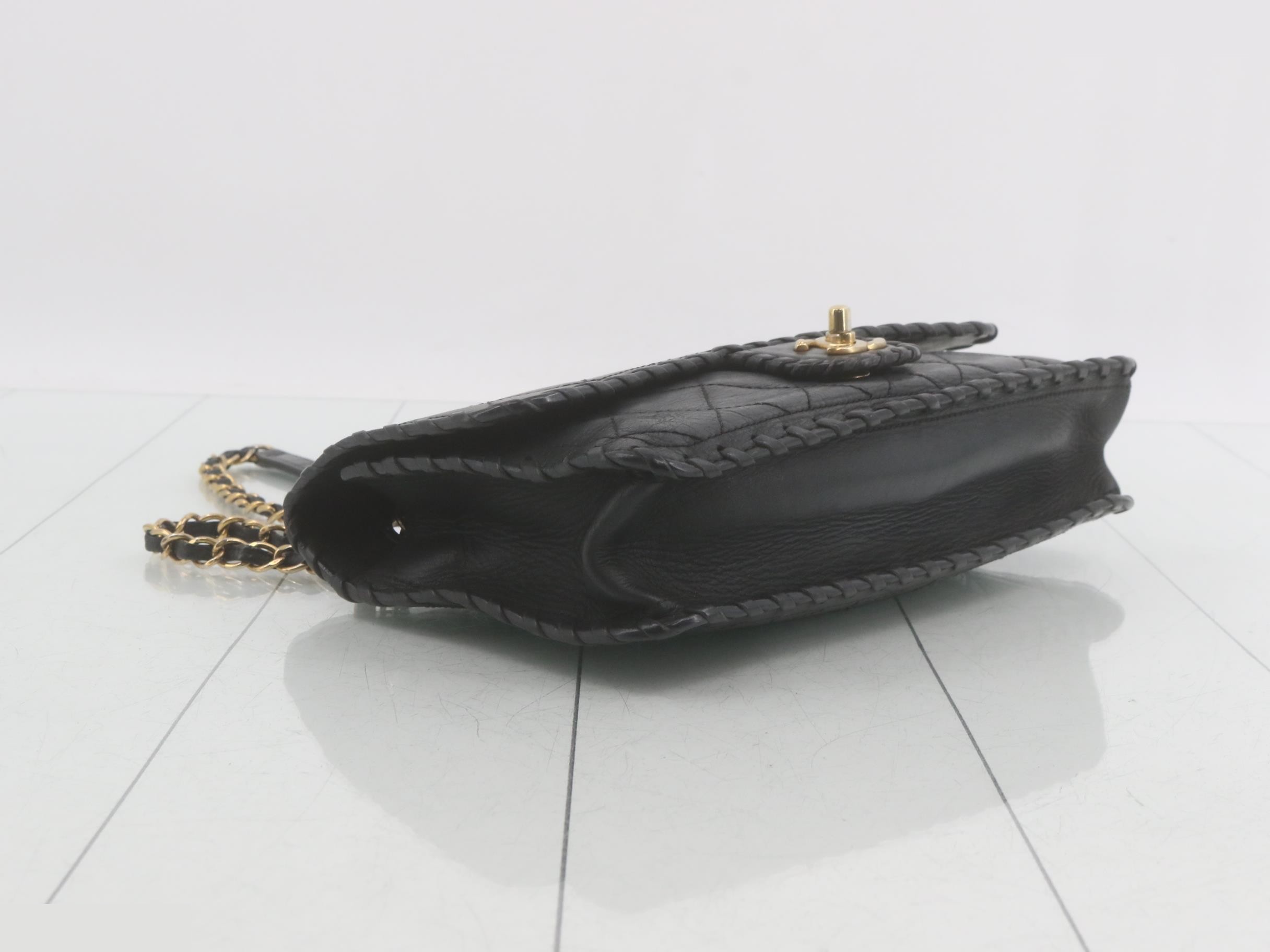 Matelassé Leather Chain Shoulder Bag — view 5