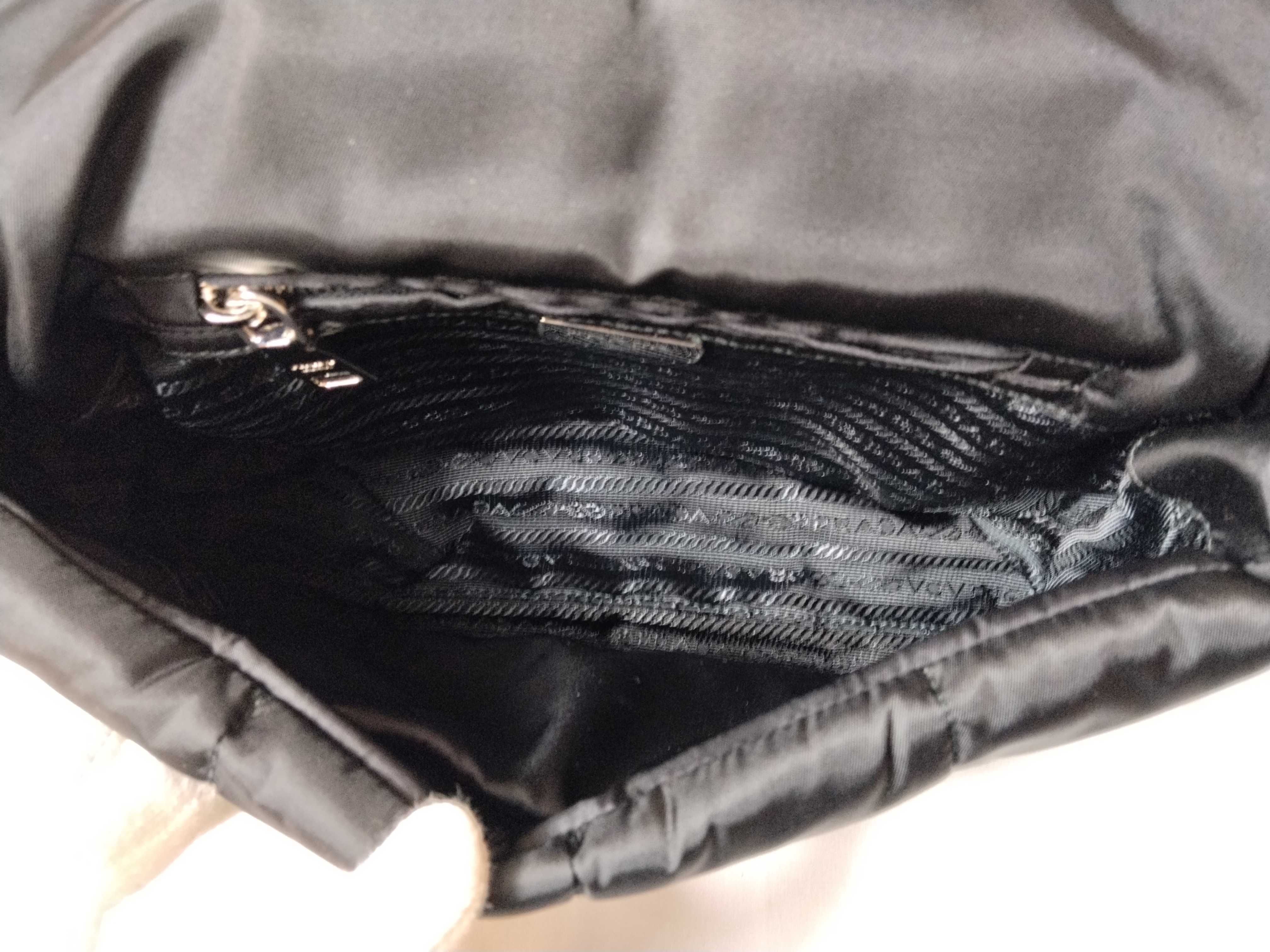 Nylon Tessuto Bomber Shoulder Bag — view 10