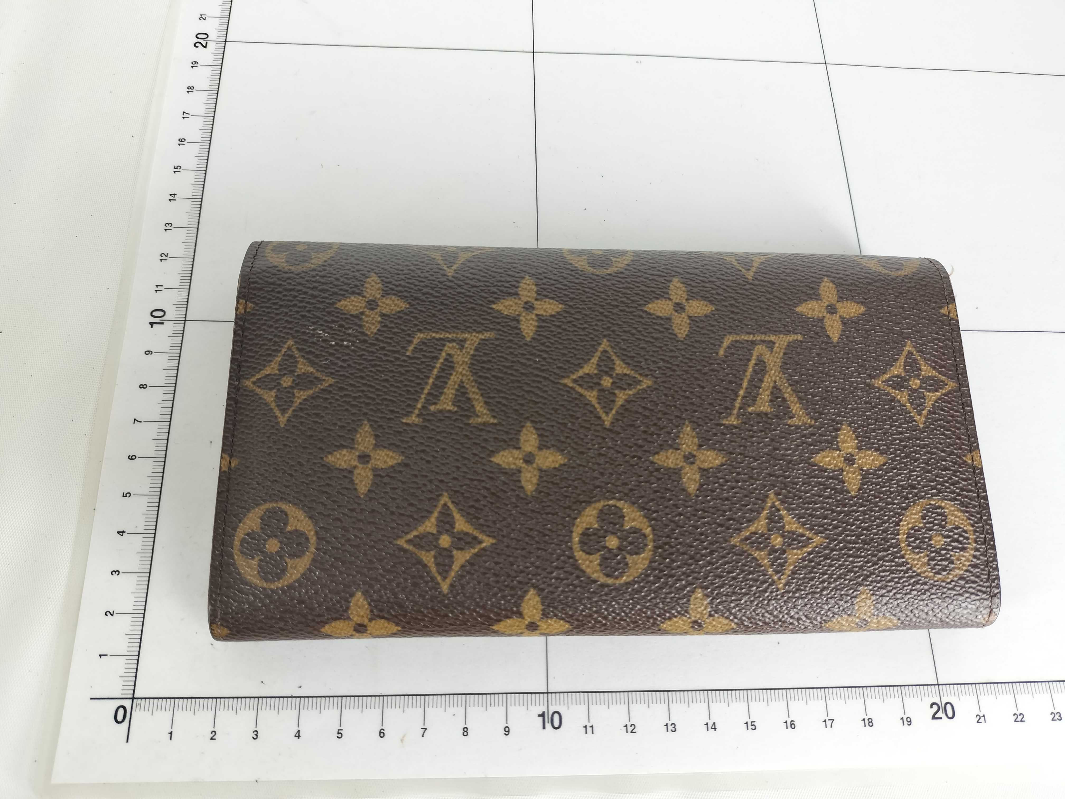 Monogram M61725 Pochette Porte Monnaie Credit Wallet — view 15