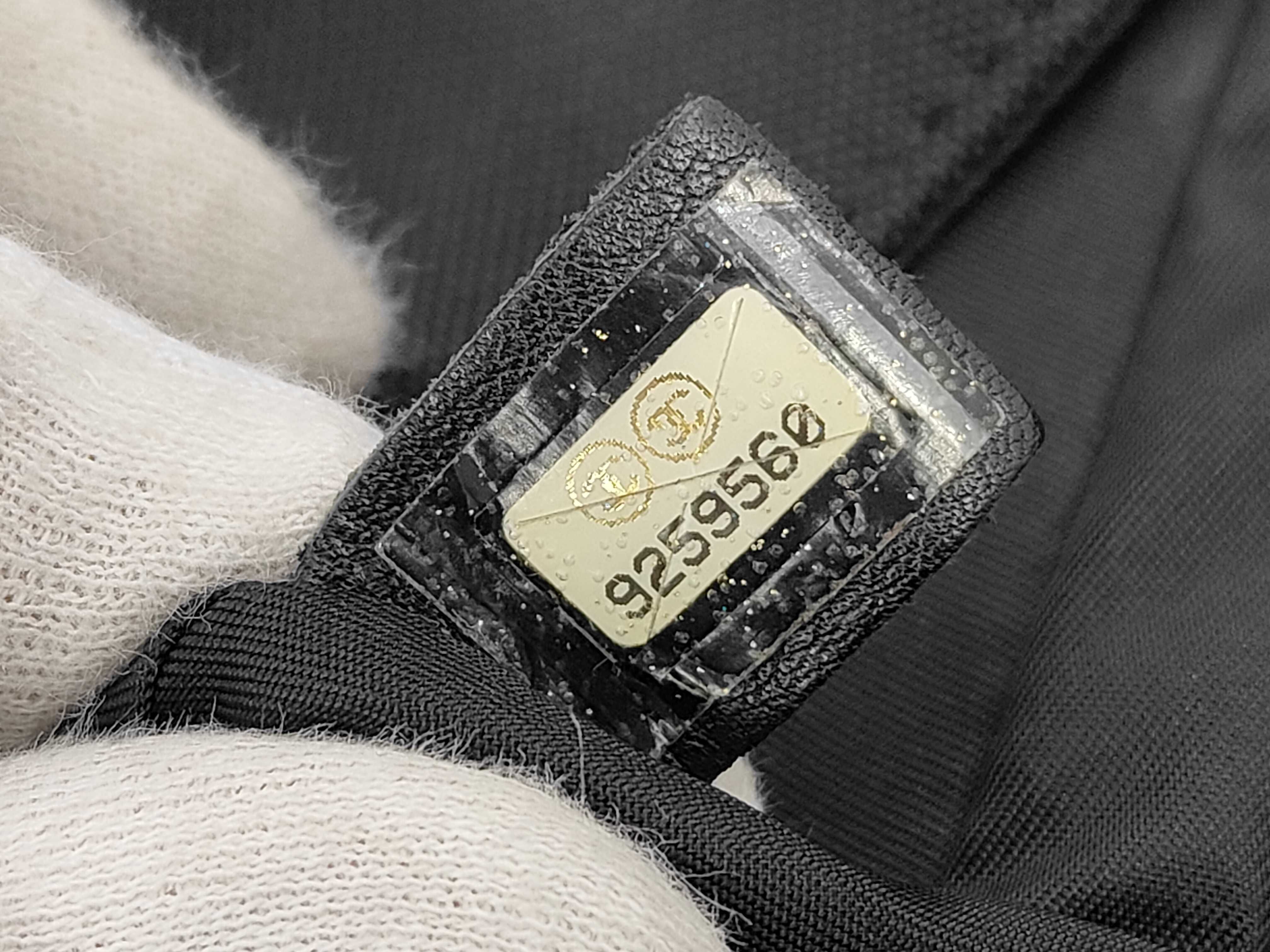 Sport Line Messenger Bag, Nylon, Black, SS Shoulder Bag — view 13