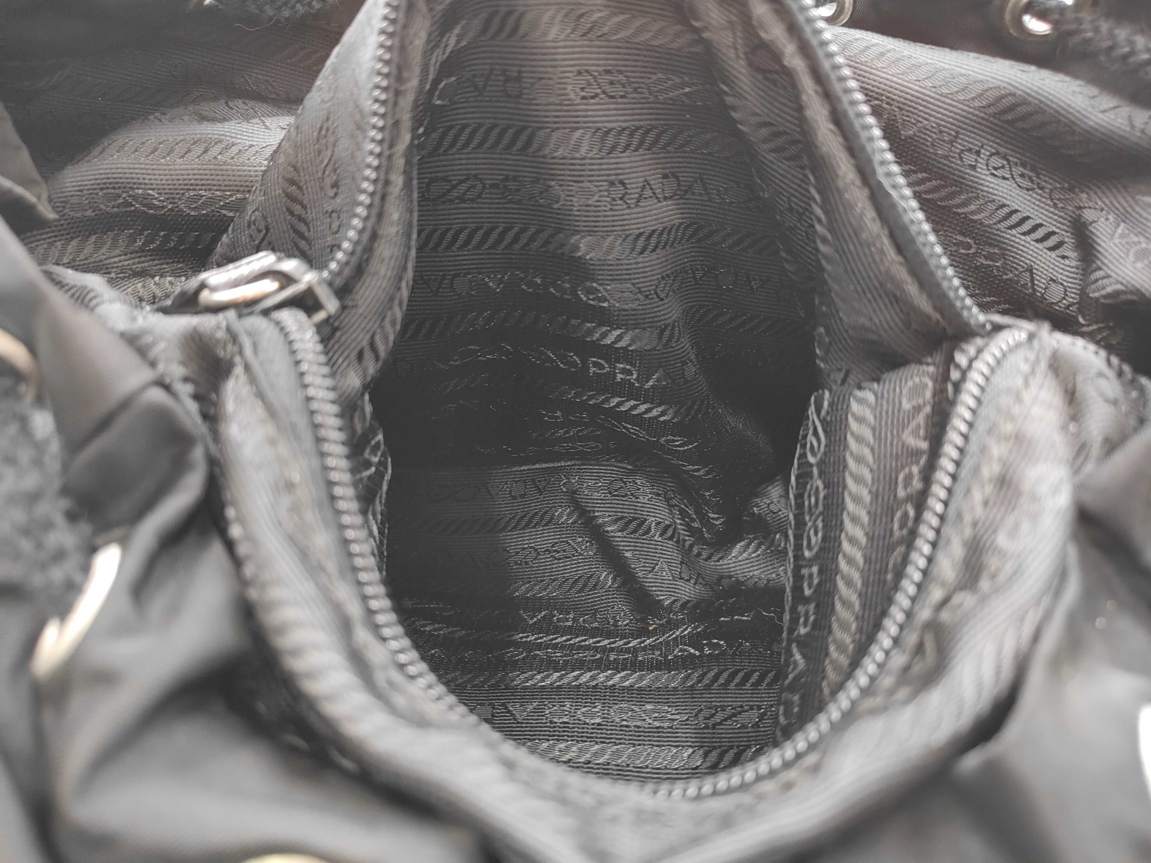 Backpack Nylon Triangle Plate Saffiano Black Backpack — view 11