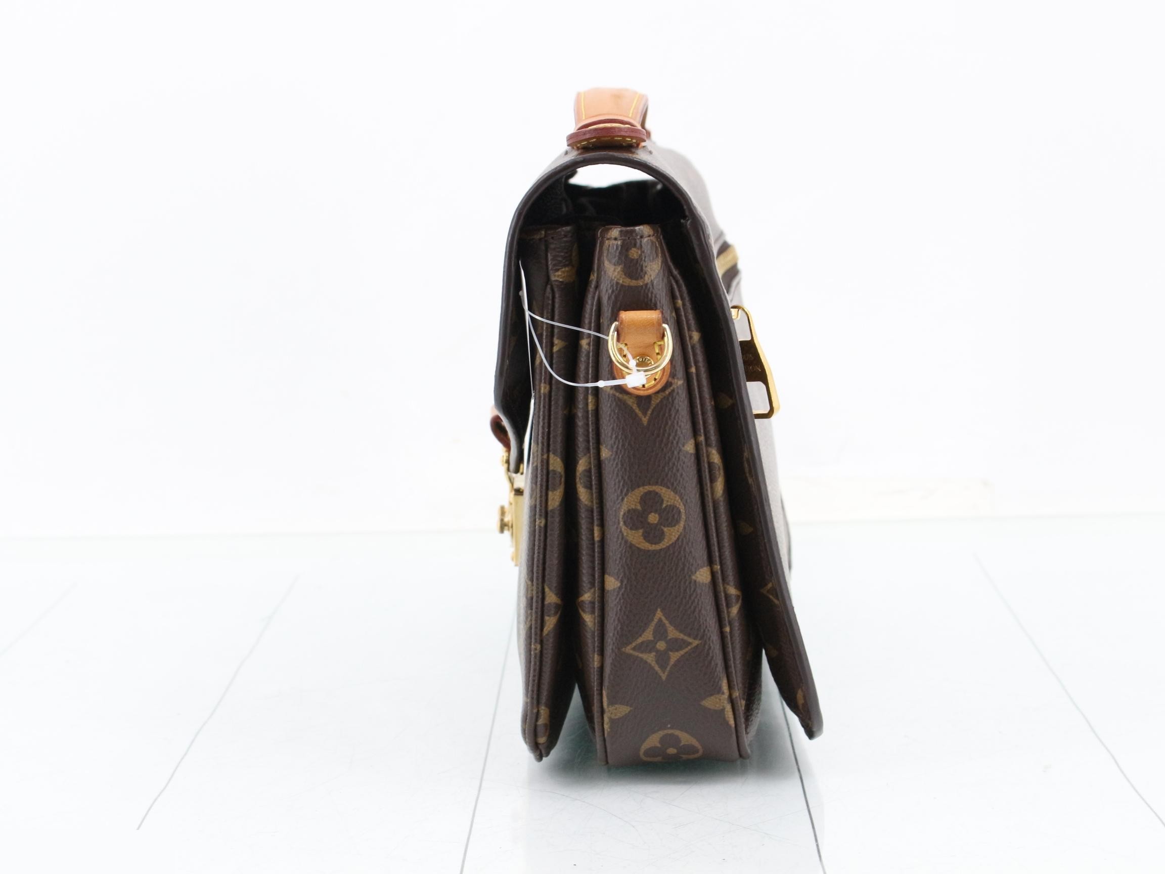 Monogram Pochette Metis MM 2-Way Handbag — view 3