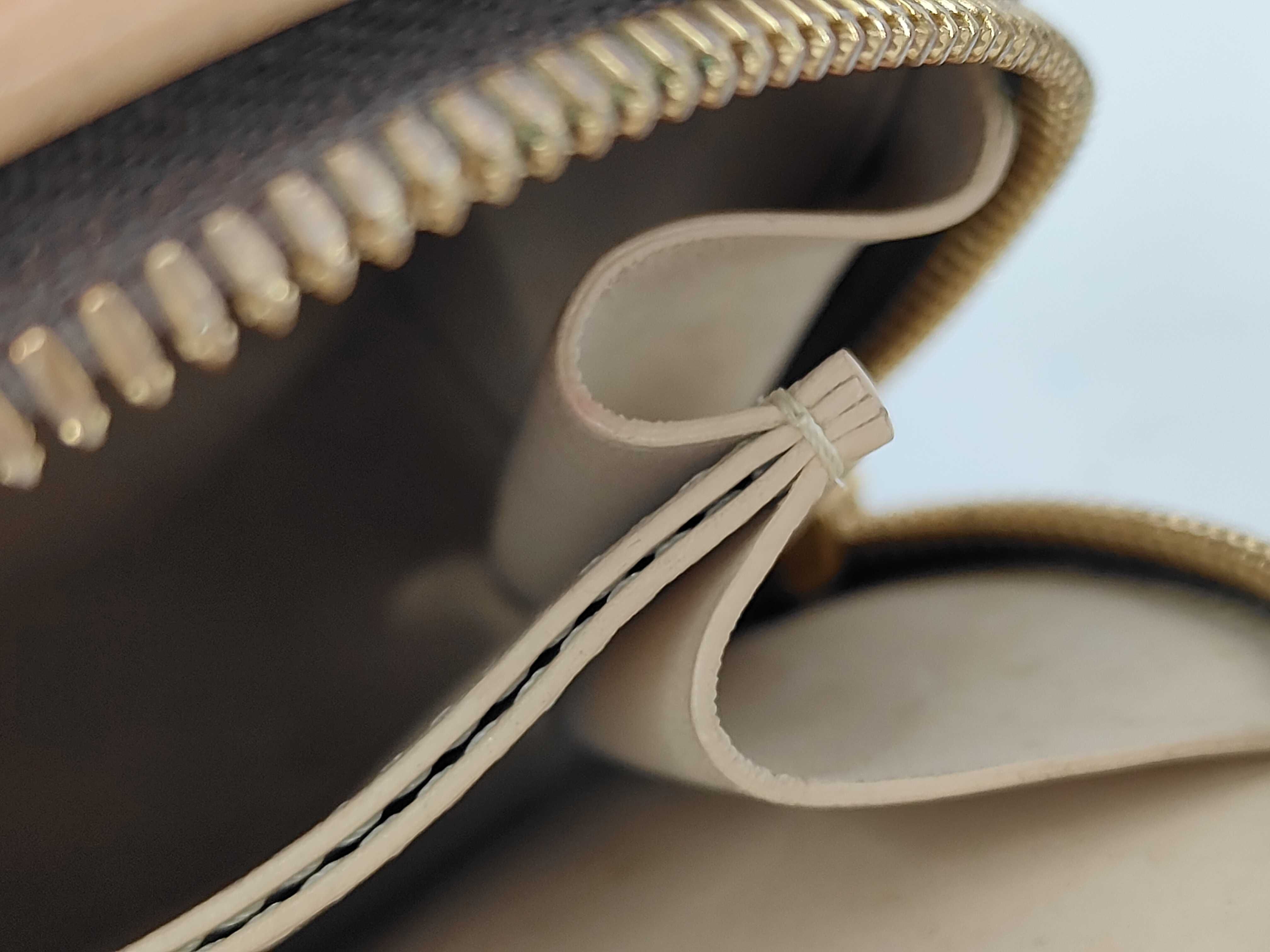 Monogram M43514 Petite Boite Chapeau Shoulder Bag — view 10