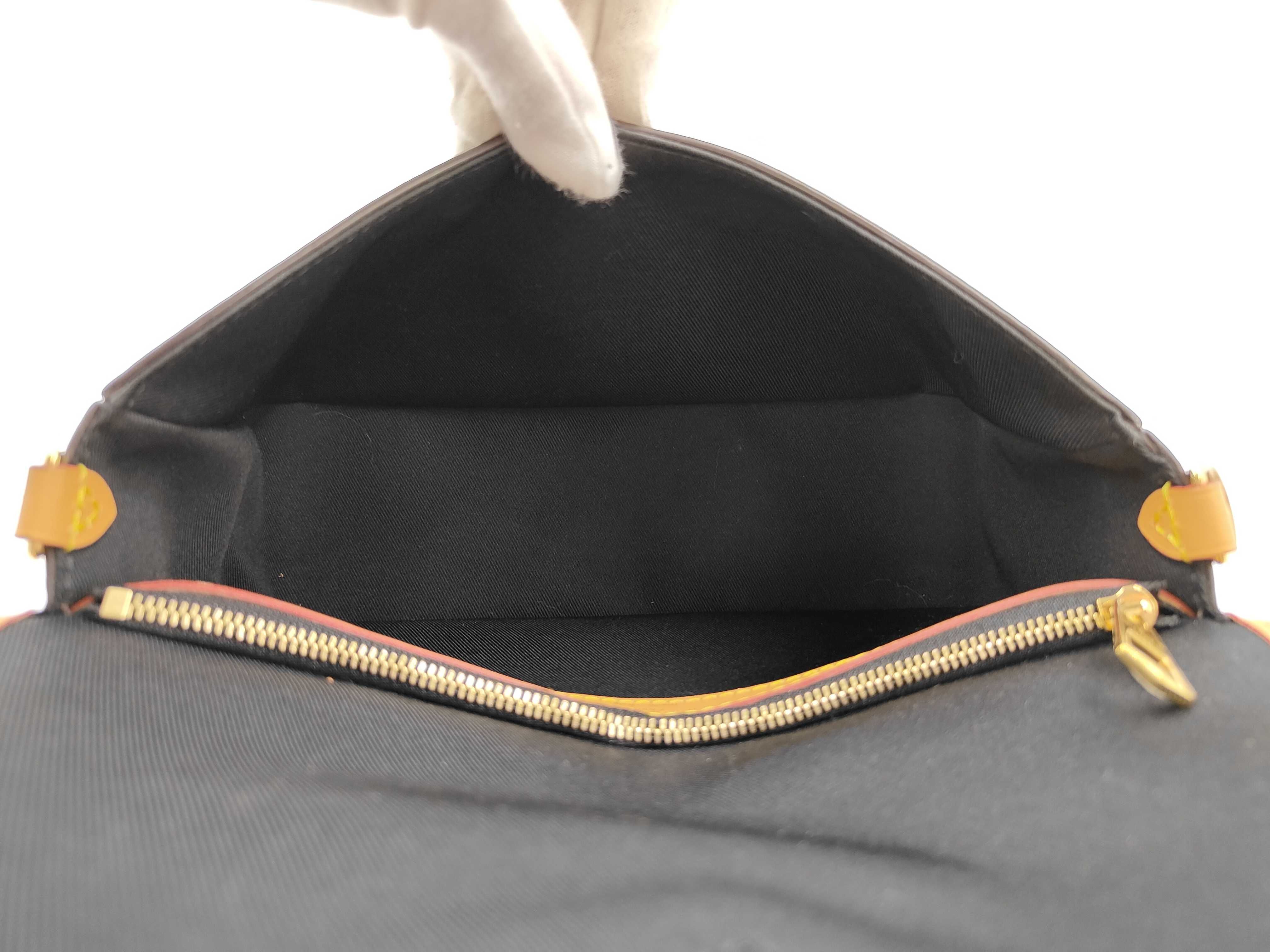 Shoulder Bag — view 12