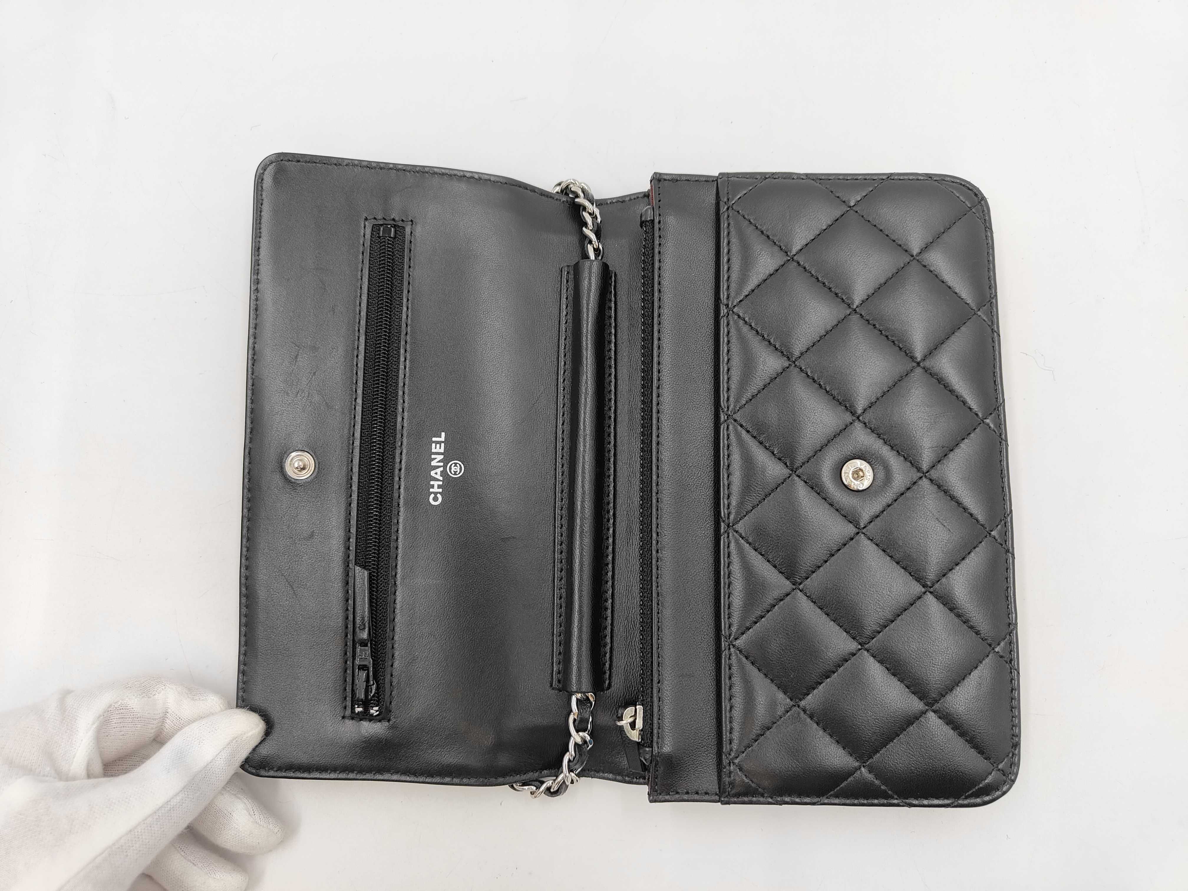 Chain Wallet, Lambskin, Black with Silver Hardware, AP0250, Shoulder Bag — view 8