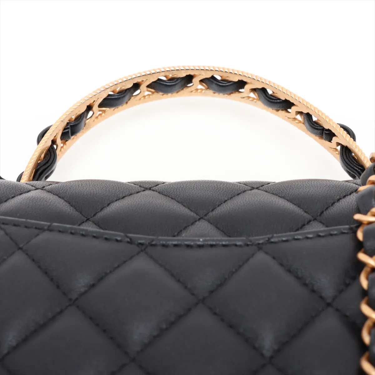 [Individually packaged] Chanel Matelassé Lambskin 2-Way Handbag, Top Handle, Black, Gold Hardware, H99A50X0, Random Plate — view 6