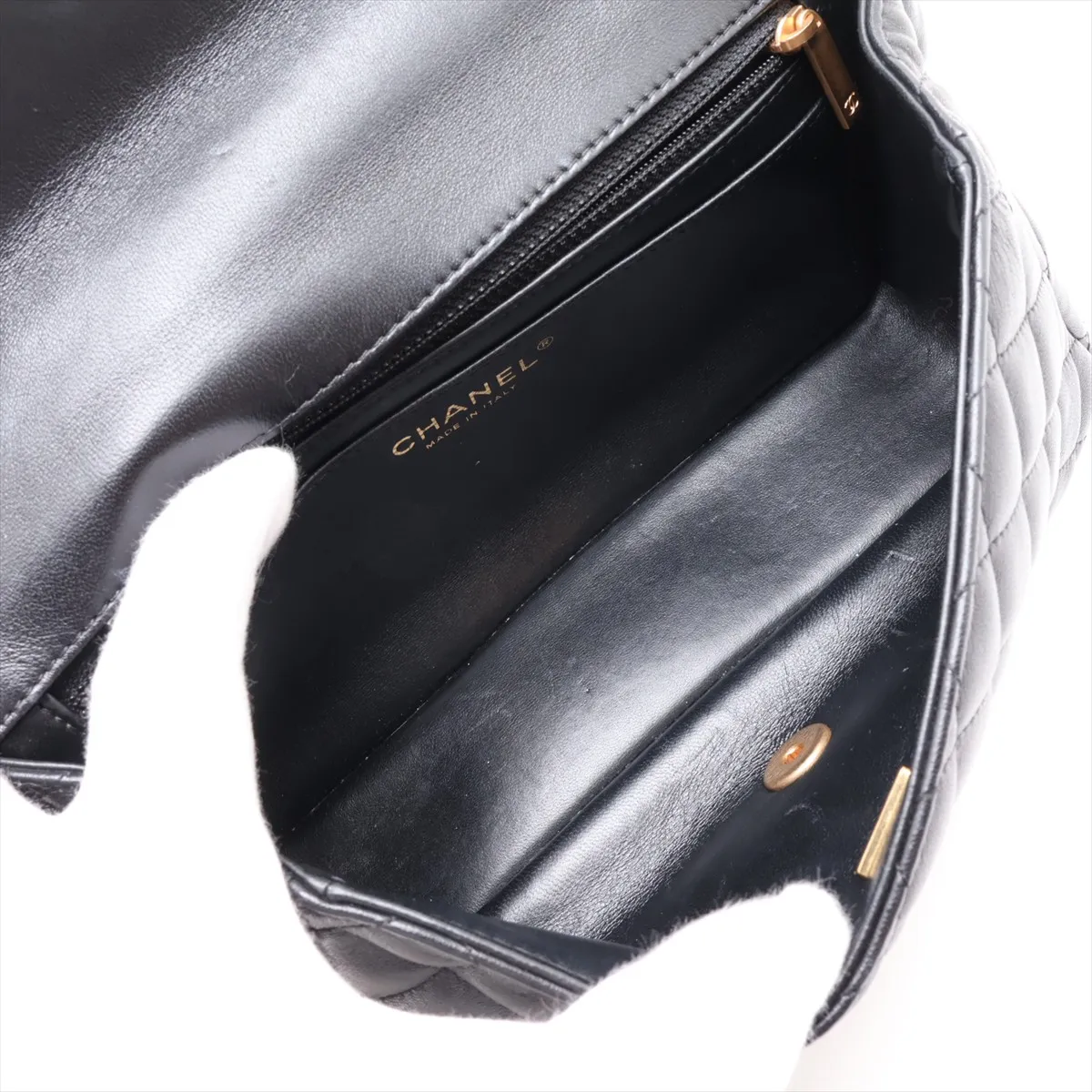 [Individually packaged] Chanel Matelassé Lambskin 2-Way Handbag, Top Handle, Black, Gold Hardware, H99A50X0, Random Plate — view 8