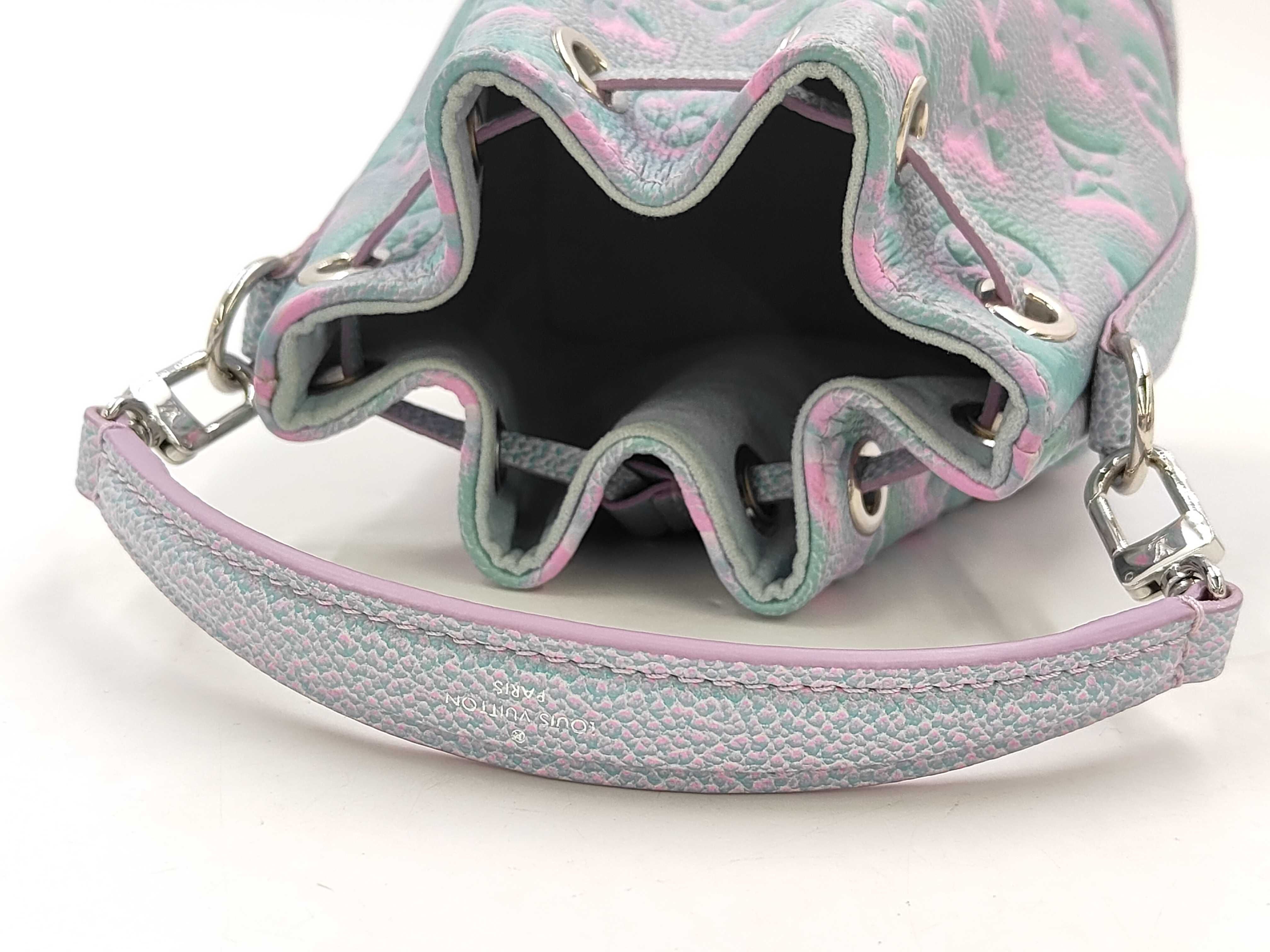 Blue x Pink Bucket Bag Shoulder Bag — view 3