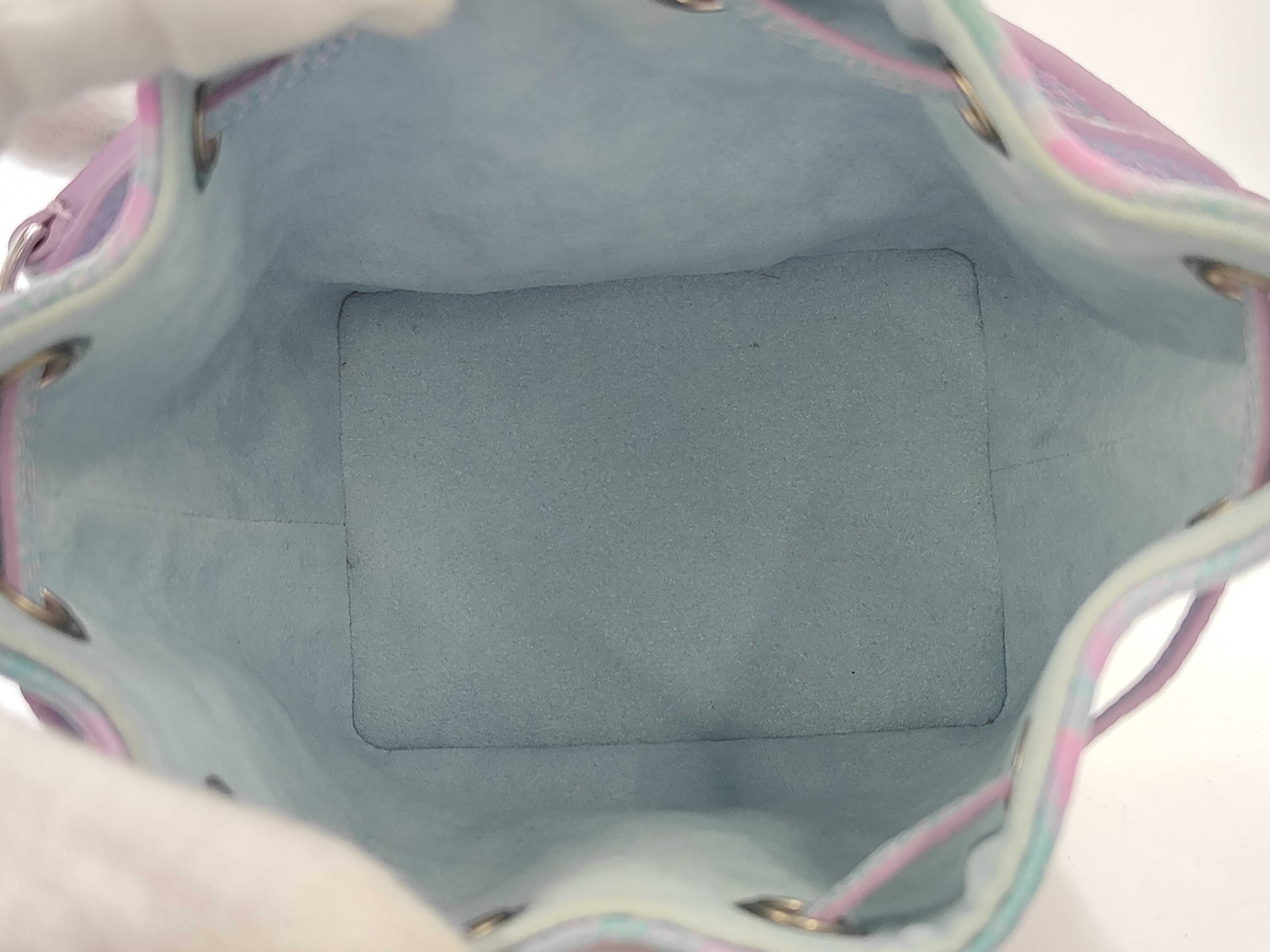 Blue x Pink Bucket Bag Shoulder Bag — view 9