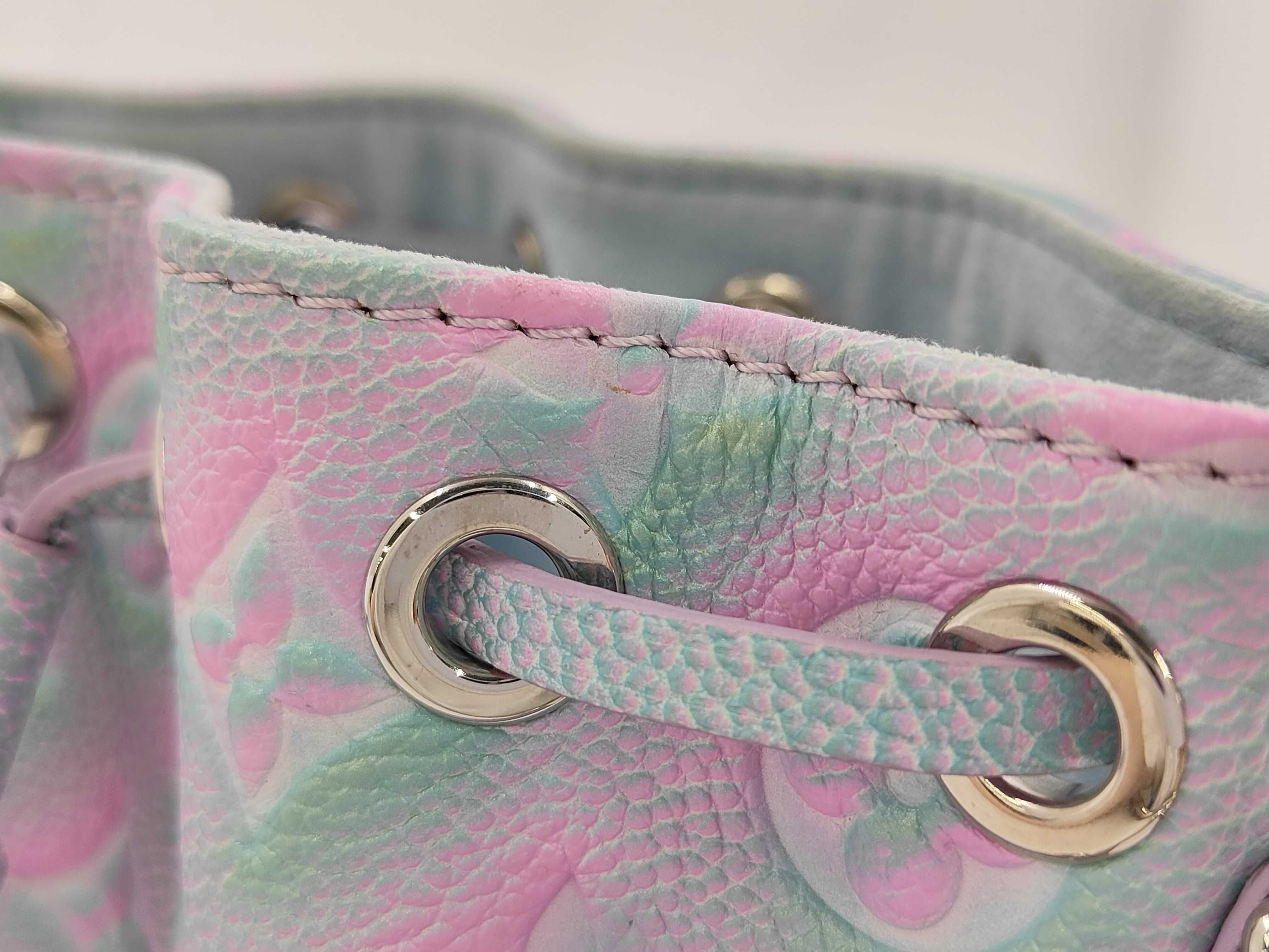 Blue x Pink Bucket Bag Shoulder Bag — view 10