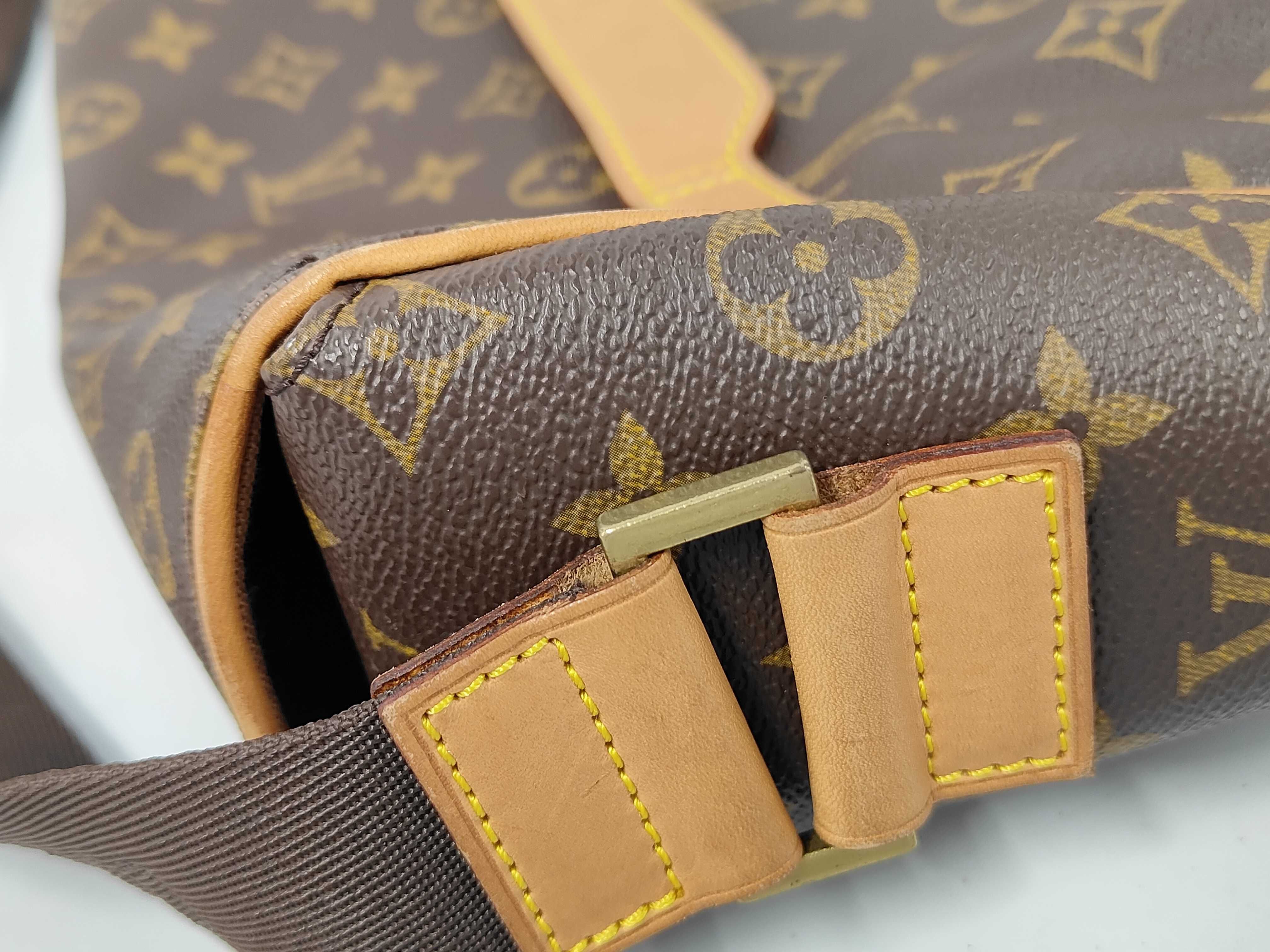 Abesses Messenger Bag Shoulder Bag — view 6