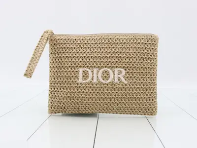 Summer Pouch