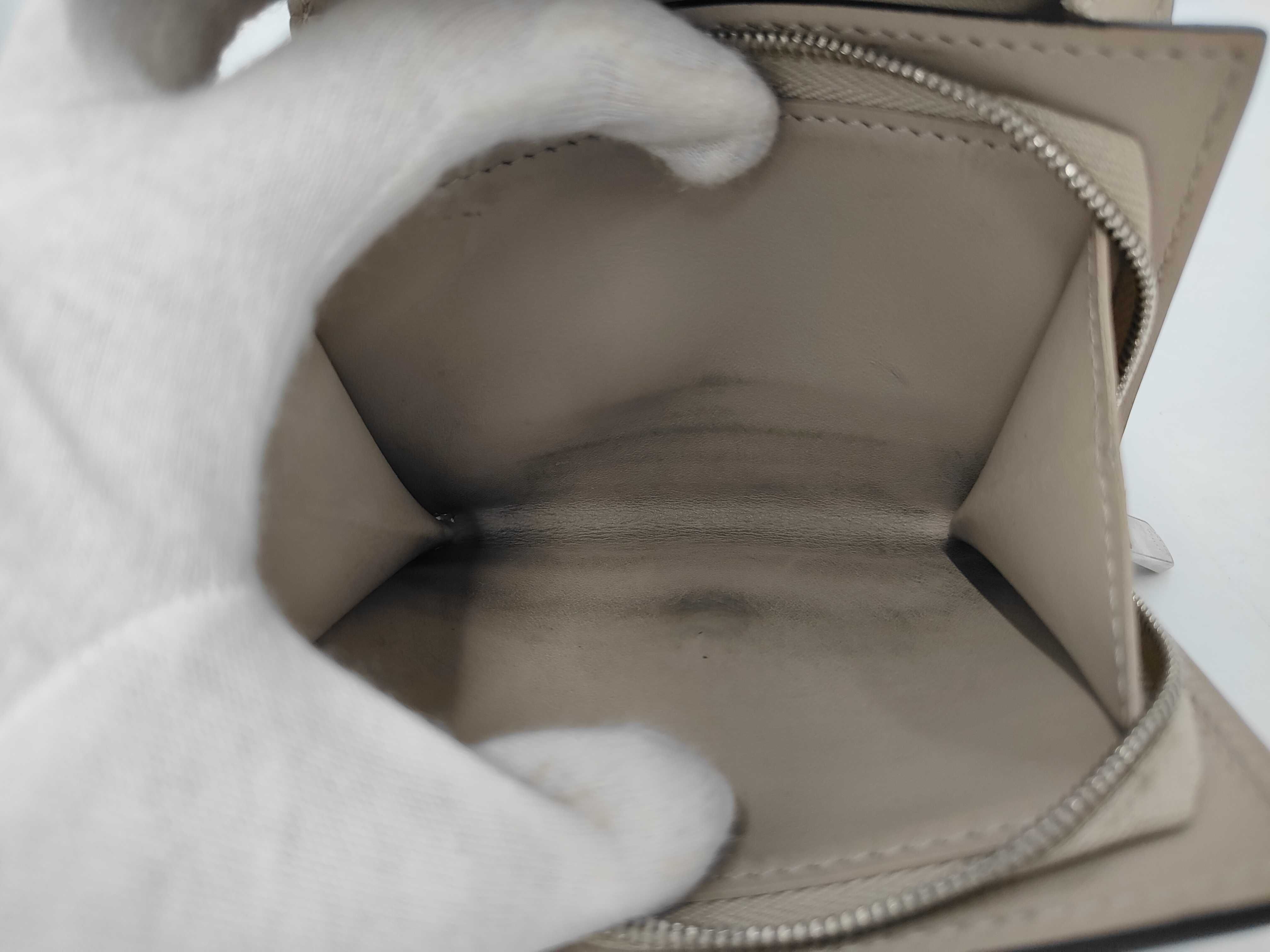 LV Mahina Wallet — view 7