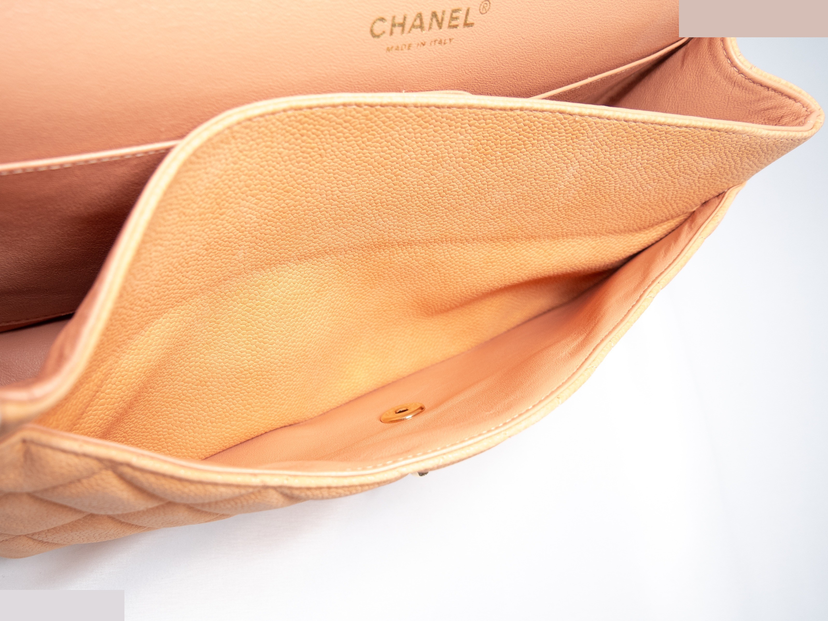 Large Matelassé Seal Card Caviar Skin Double Flap — view 11