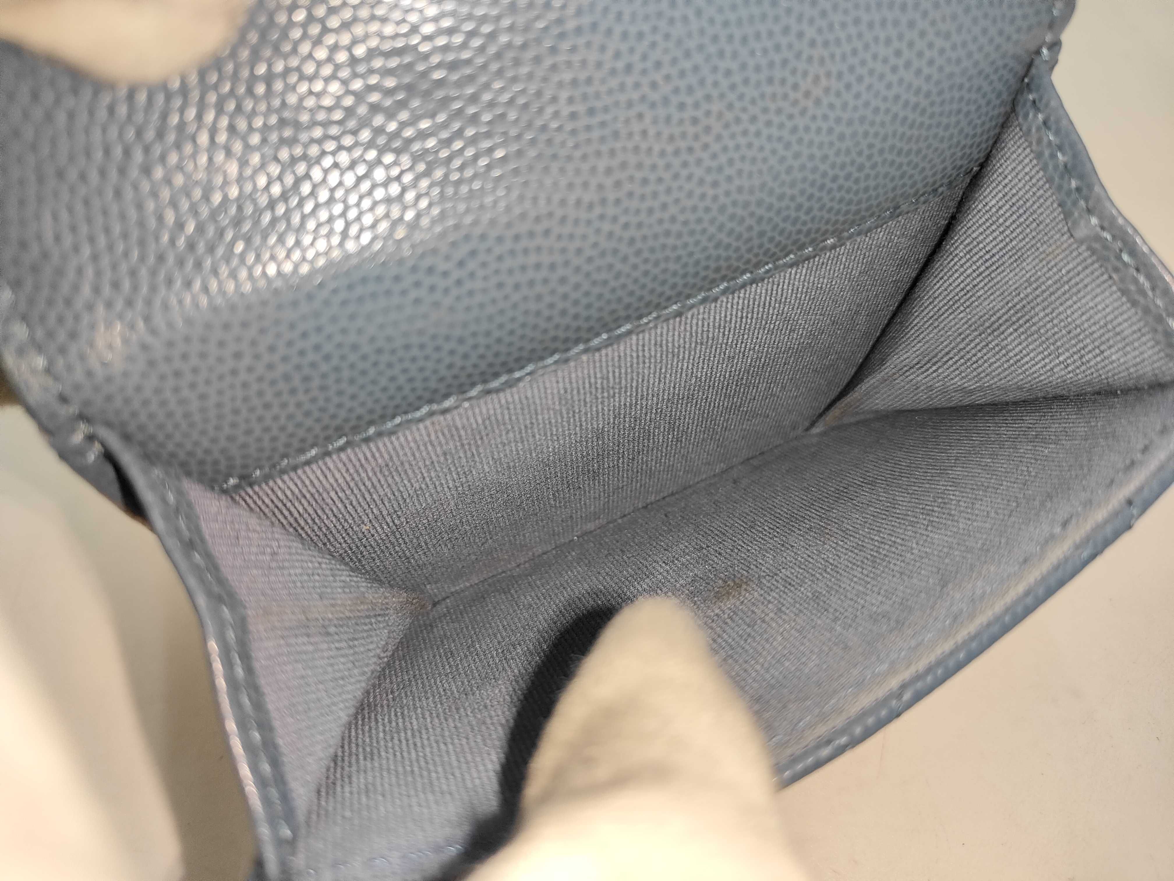 wallet — view 5
