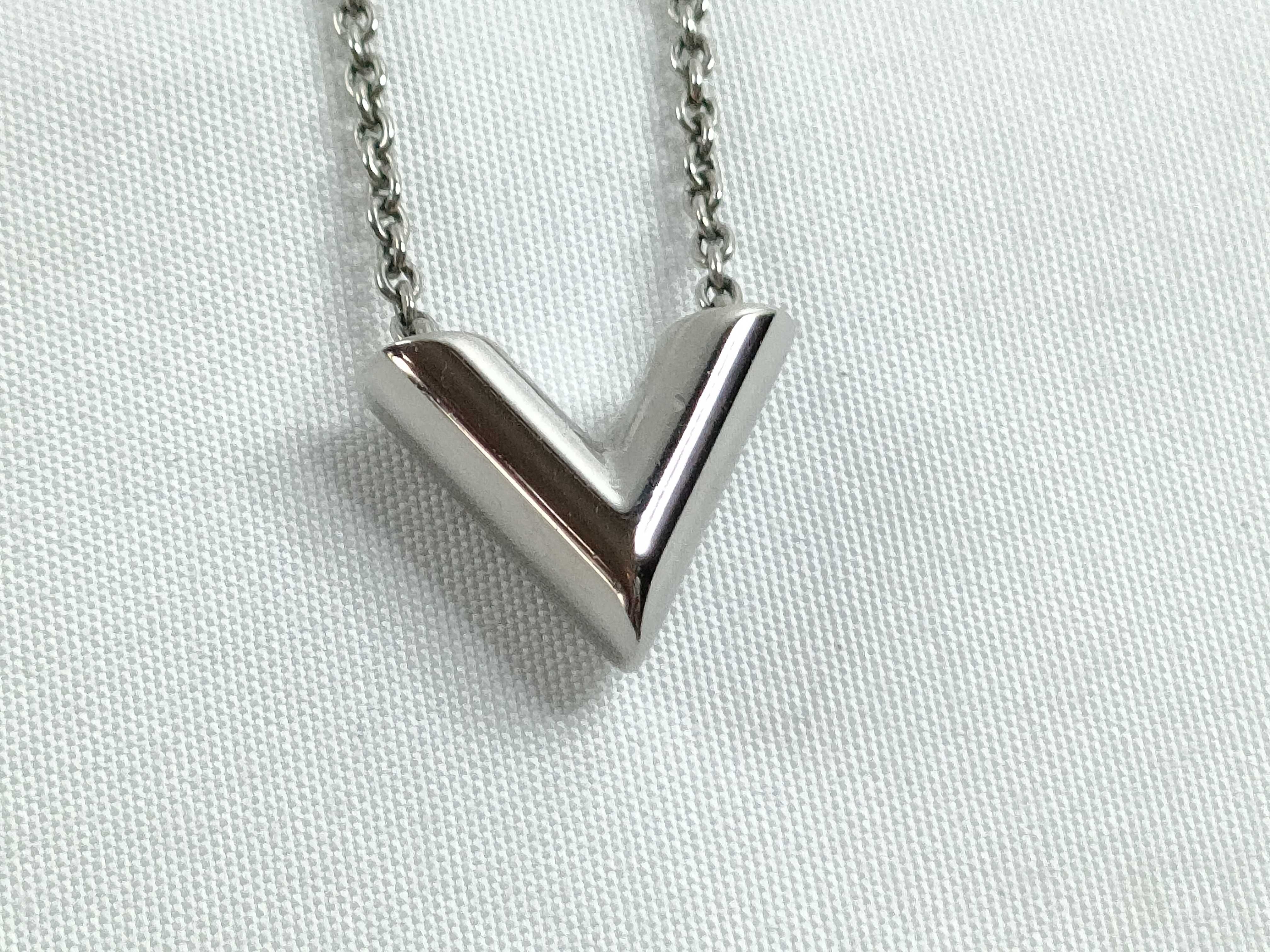 M63197 Louis Vuitton Necklace