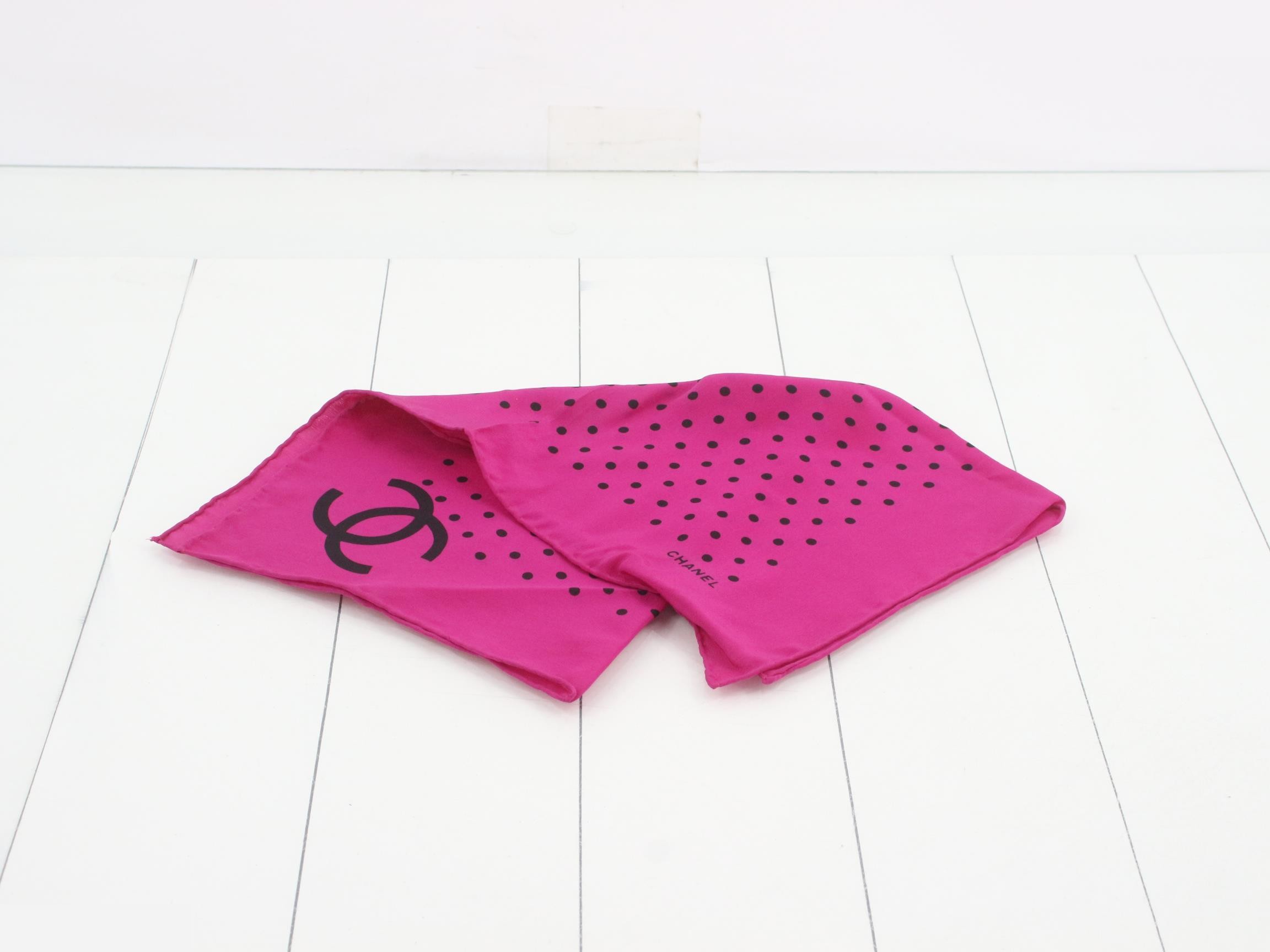 Vintage Classic (Accessories) - Silk Scarf with Tag — view 2
