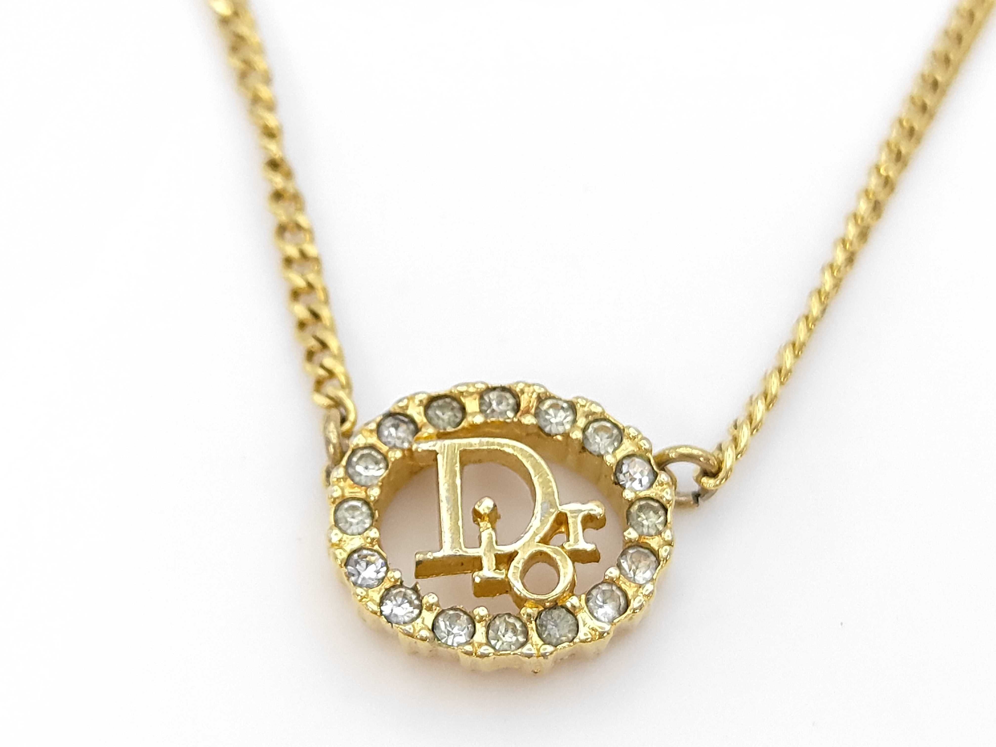 gold necklace