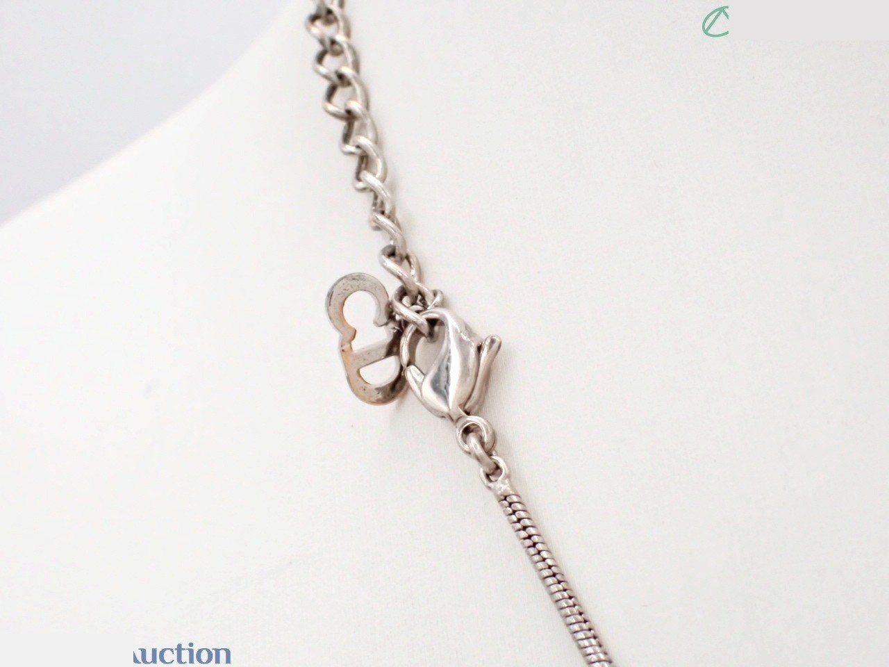 Necklace, heart design, silver, comes in a box, chain approximately 43cm long. — view 2