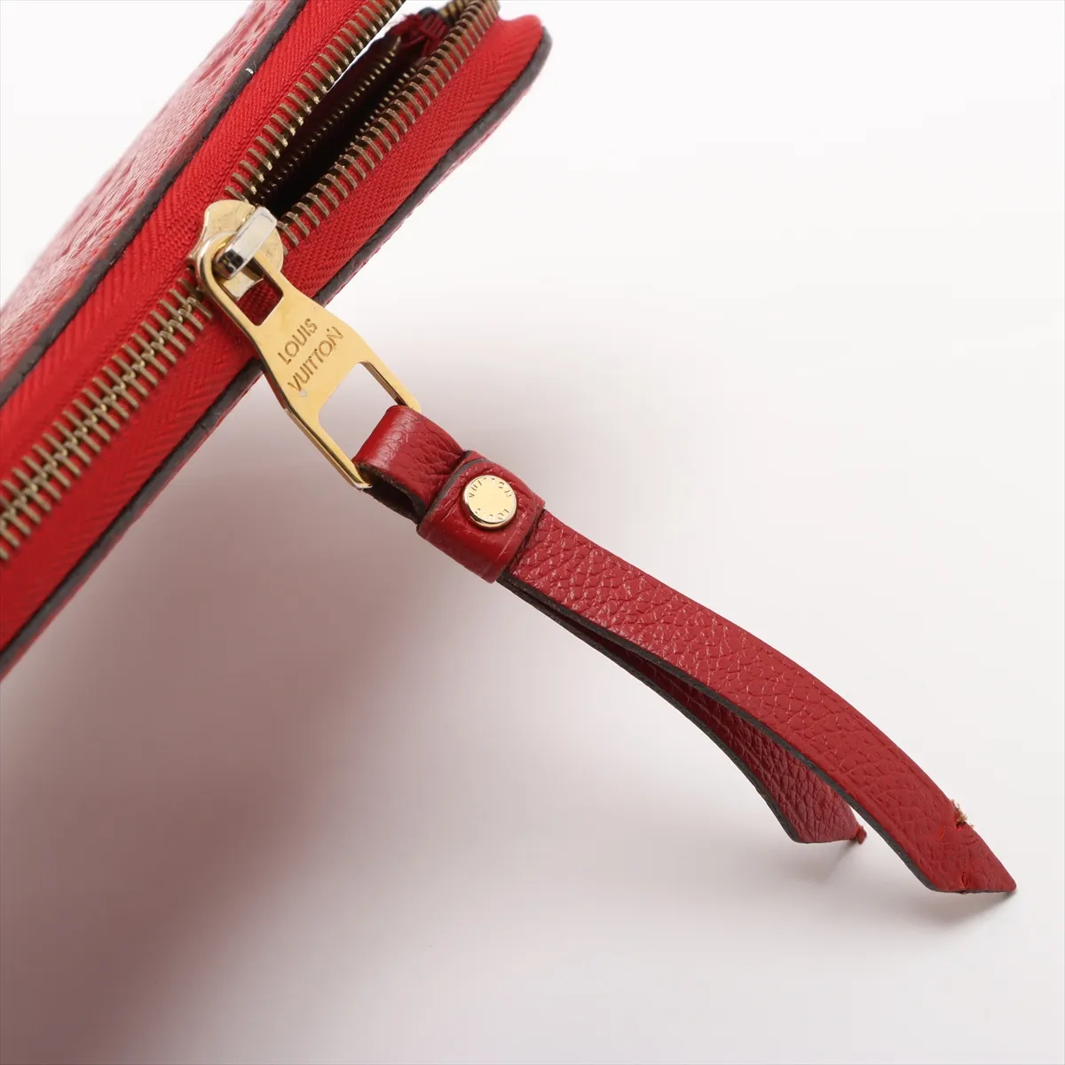 Empreinte Zippy Wallet M61865 SP1194 Cerise Round Zip Wallet — view 14