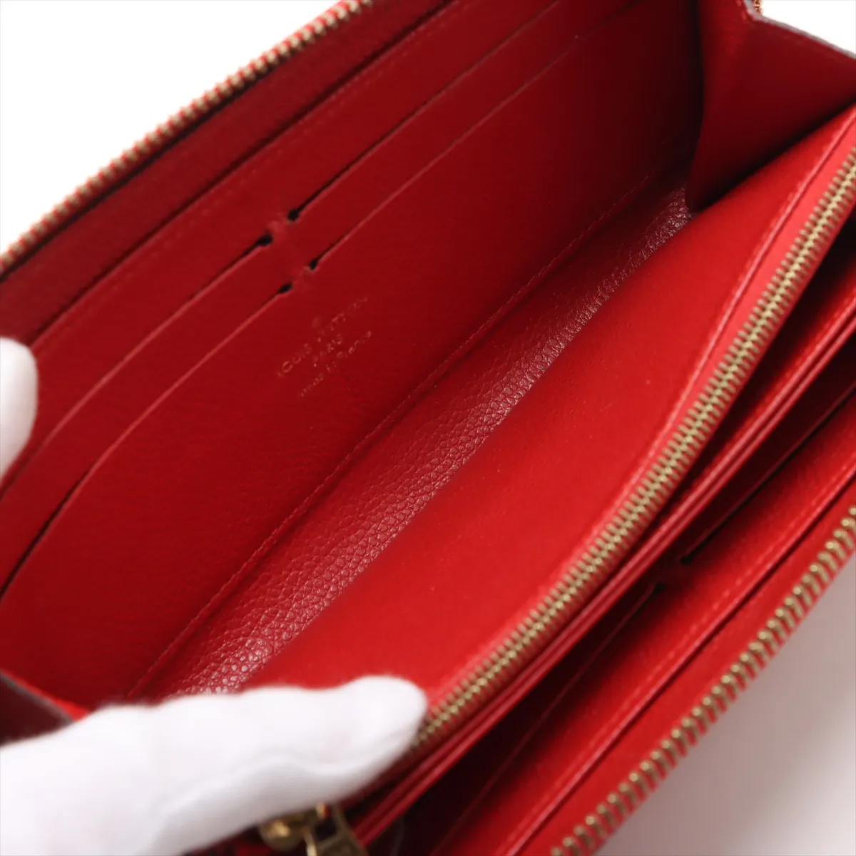 Empreinte Zippy Wallet M61865 SP1194 Cerise Round Zip Wallet — view 4