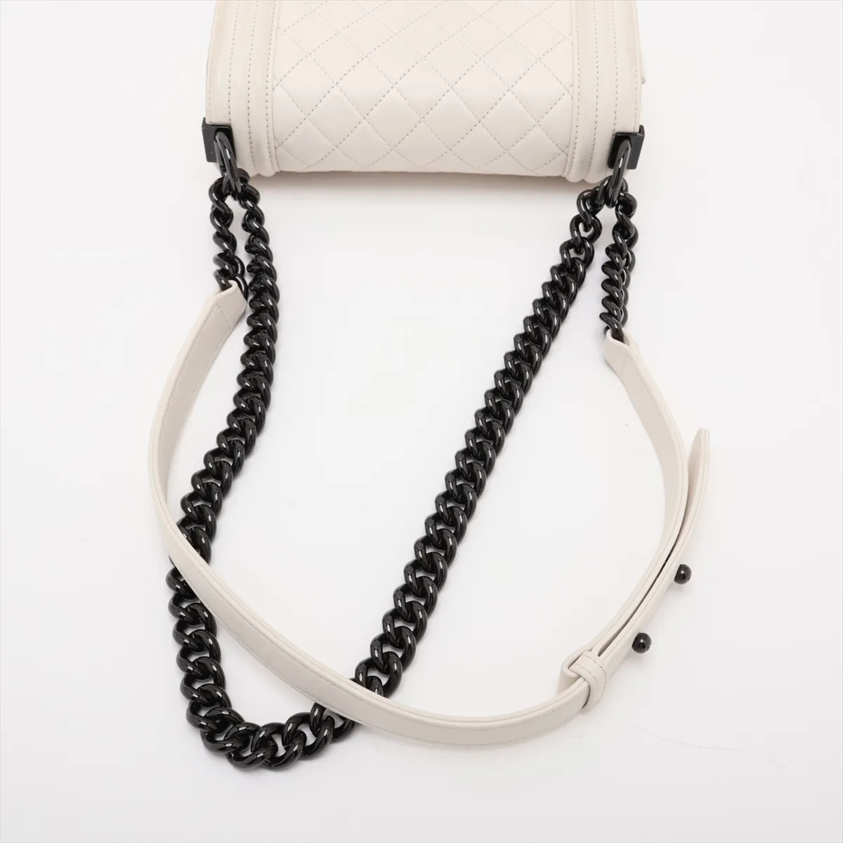 Boy Chanel 20 Small Lambskin Chain Shoulder Bag, White with Black Hardware, 25404792, Serial Number 25-series, A67085 — view 5
