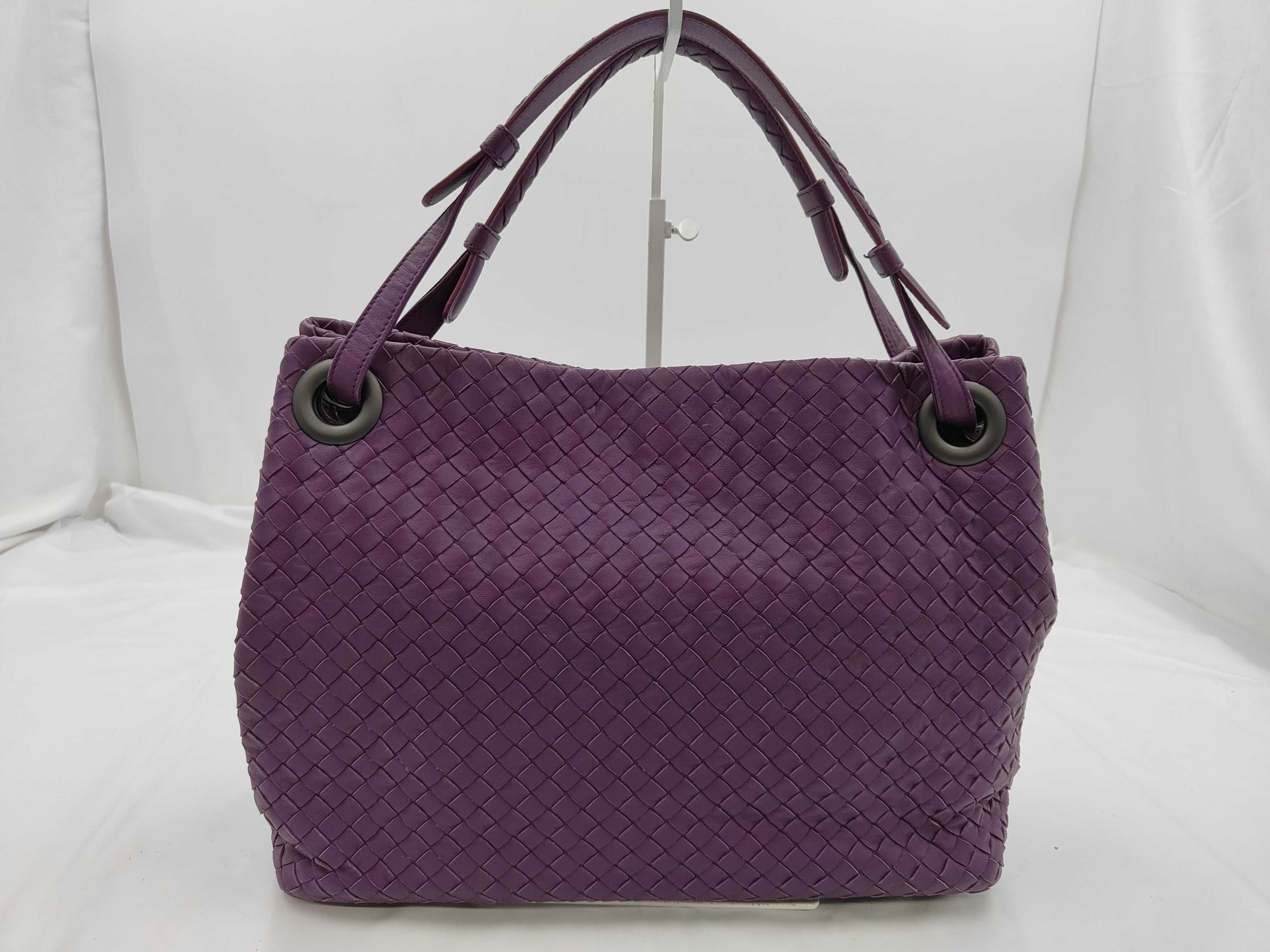 Intrecciato Leather Shoulder Bag
