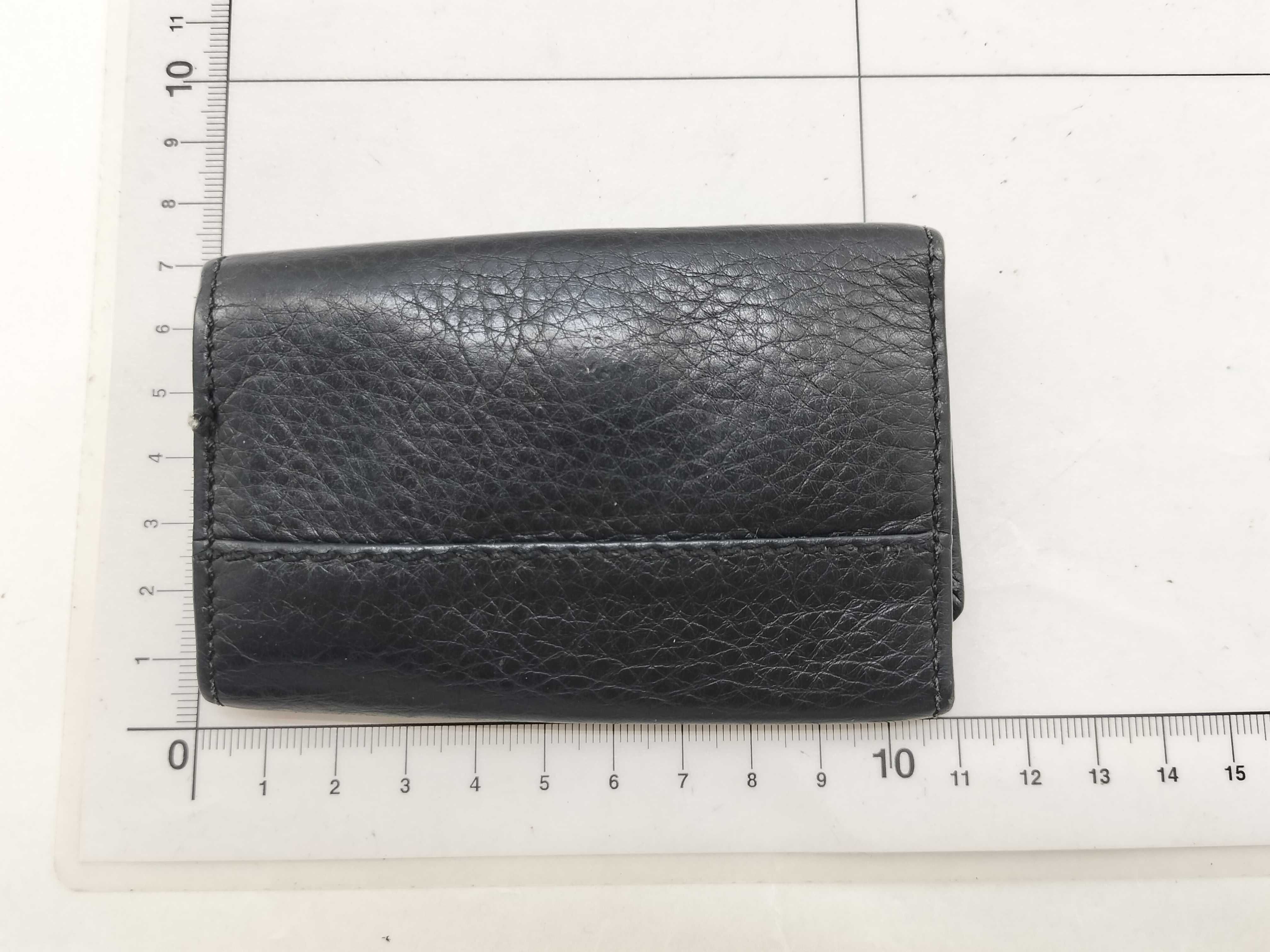 Lily Leather 6-Key Case for Women — view 2