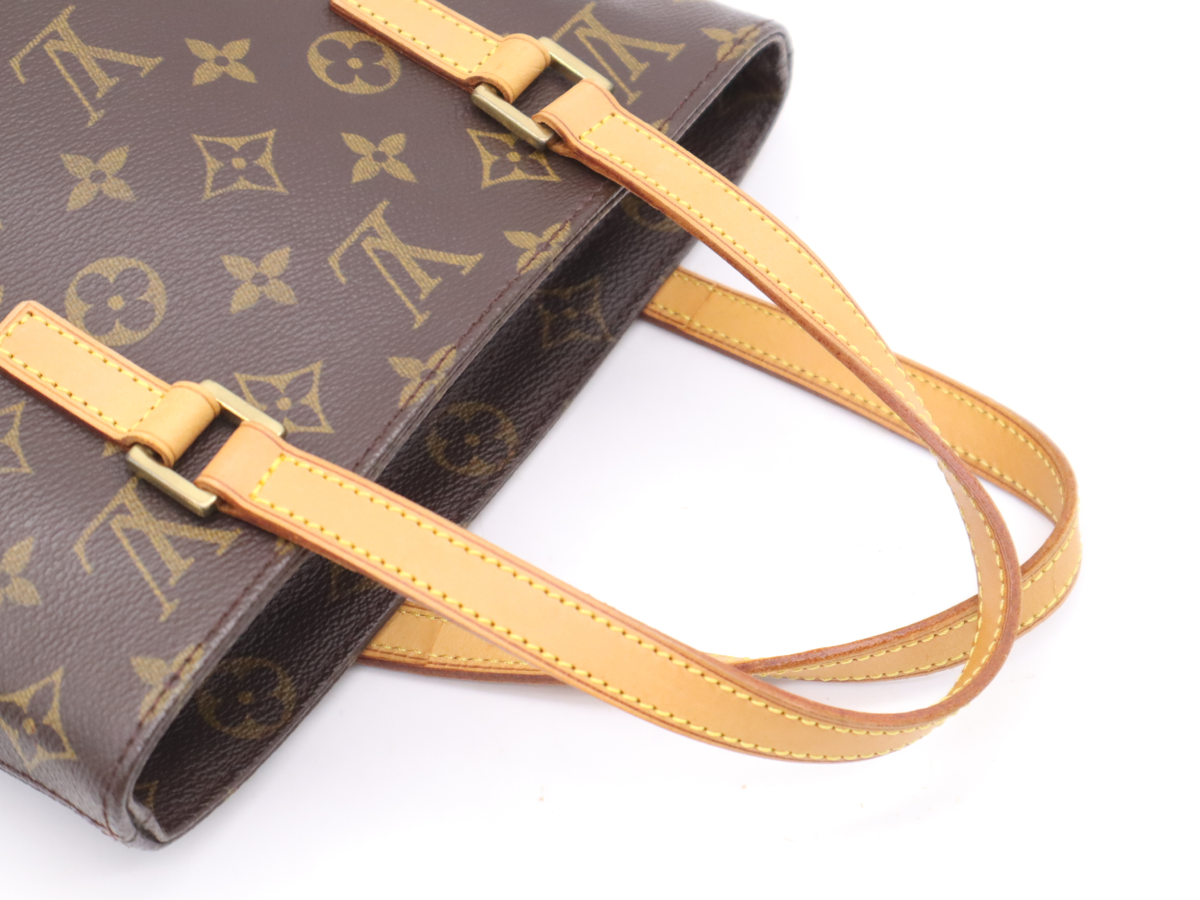 M51172 Monogram Vavin PM Handbag — view 6