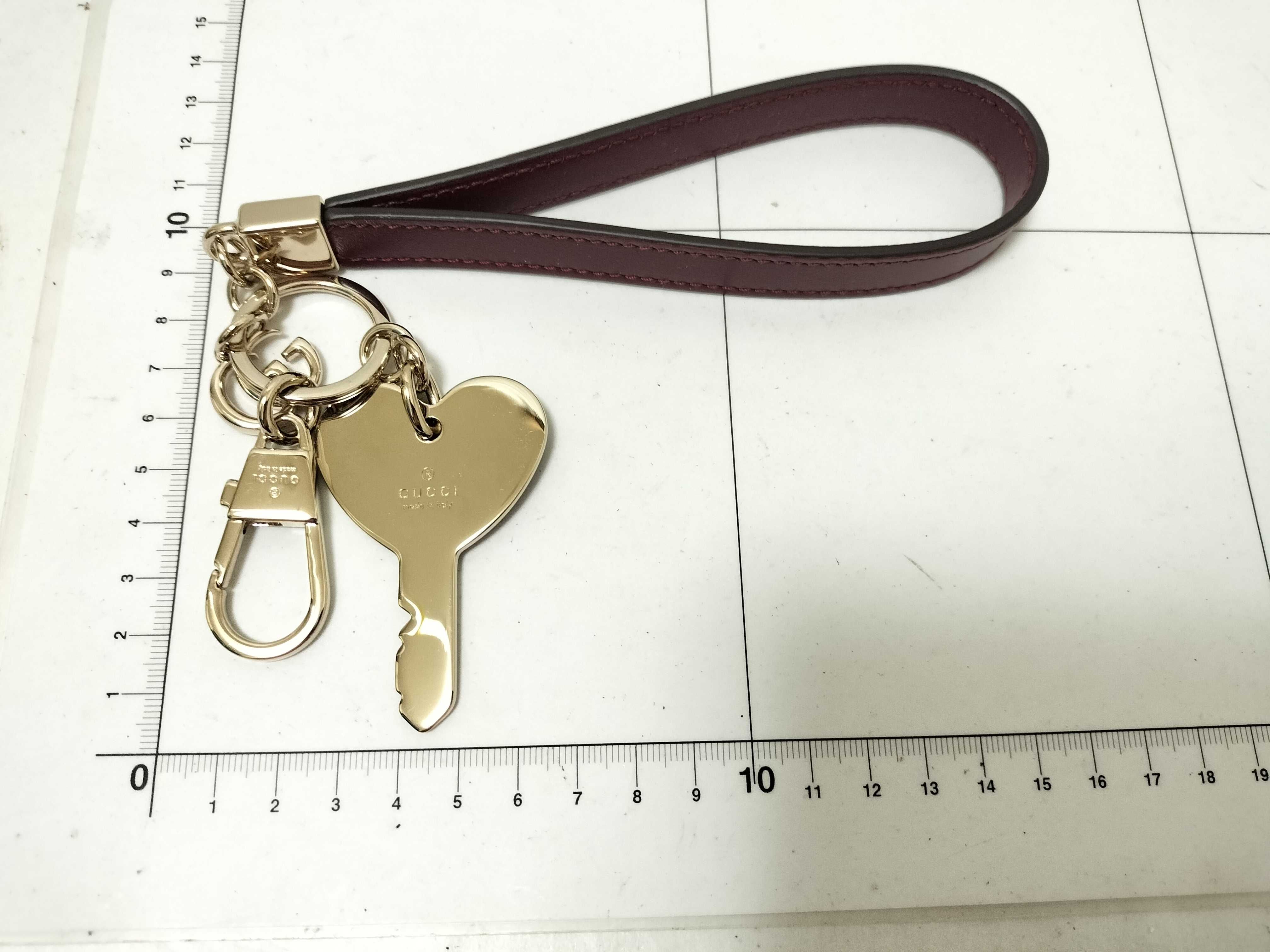 Unused Heart Keyring with Strap Key Case/Keychain — view 4