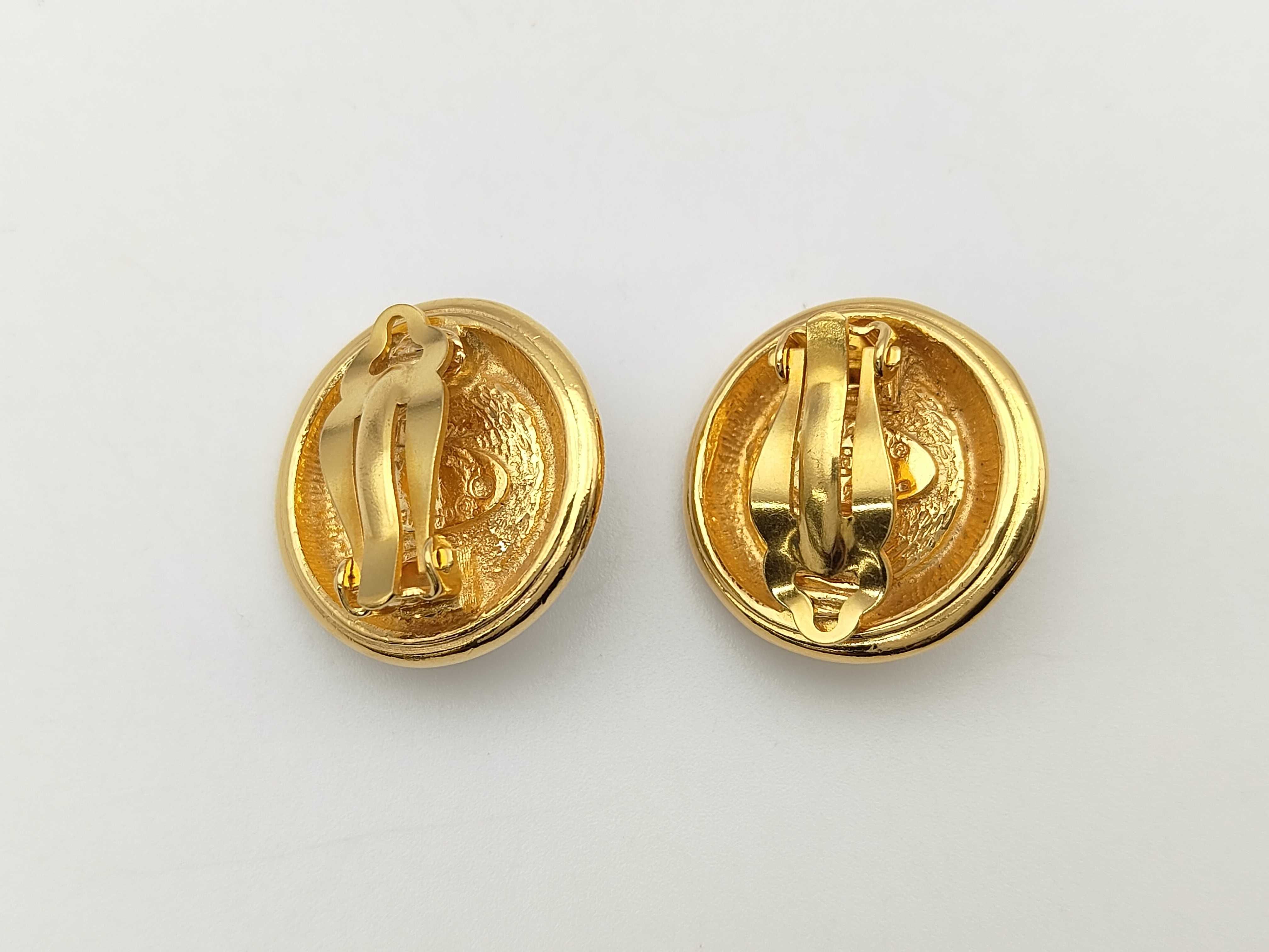 Round/Pearl/Come Mark Earrings — view 2