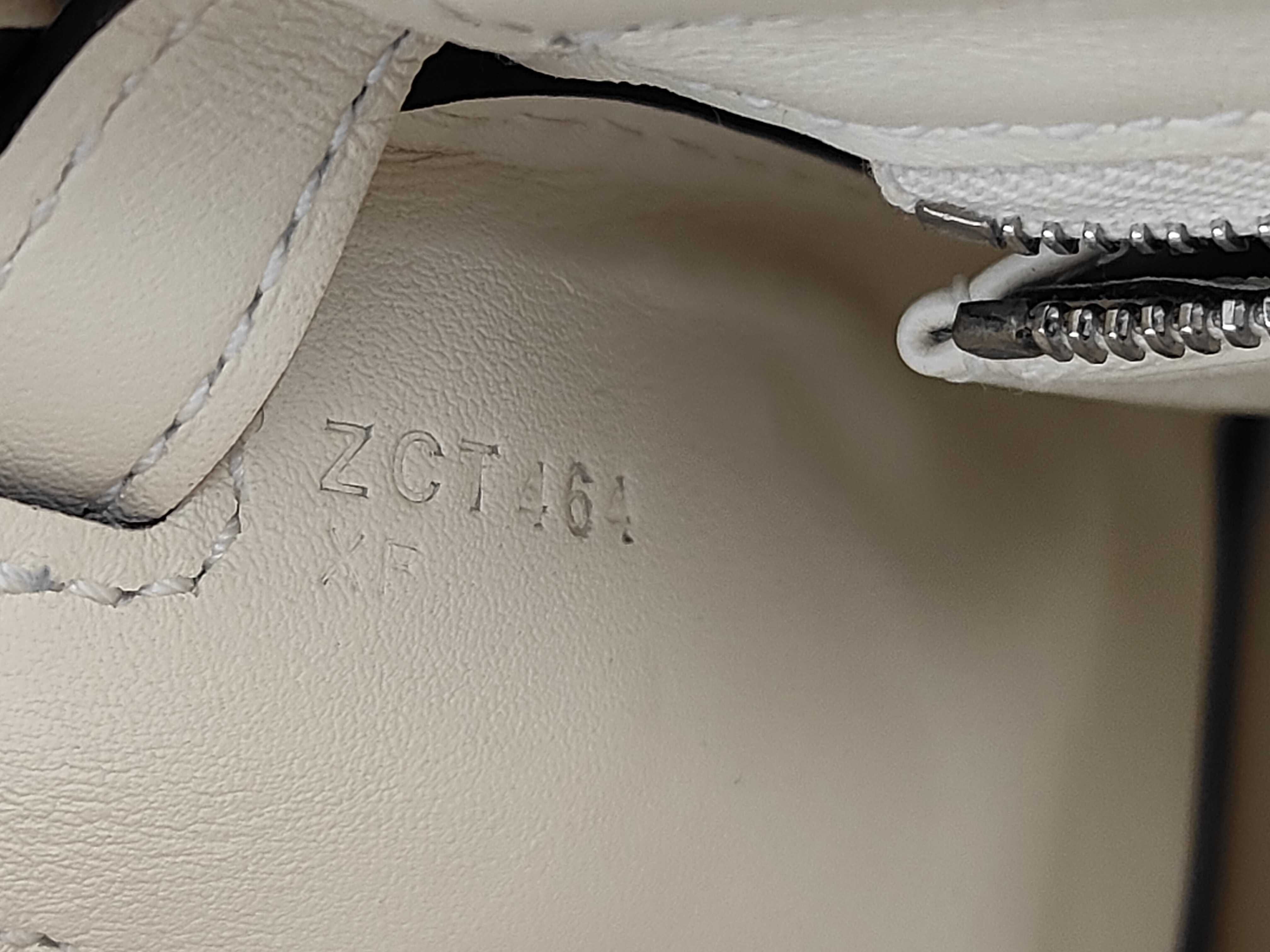 Kelly In & Out 25 Swift Nata Silver Hardware Z Stamp Handbag — view 12