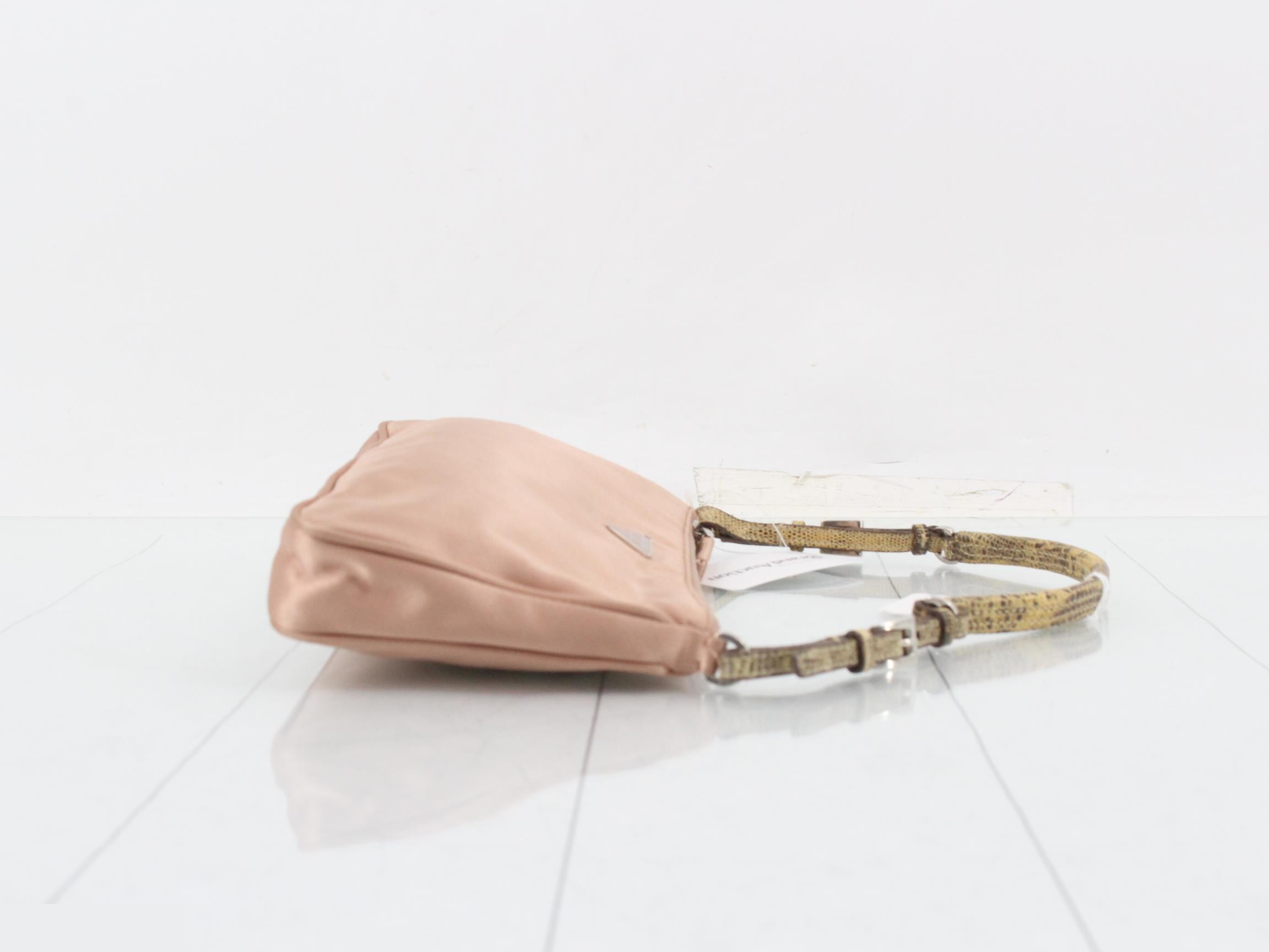 One handbag — view 3