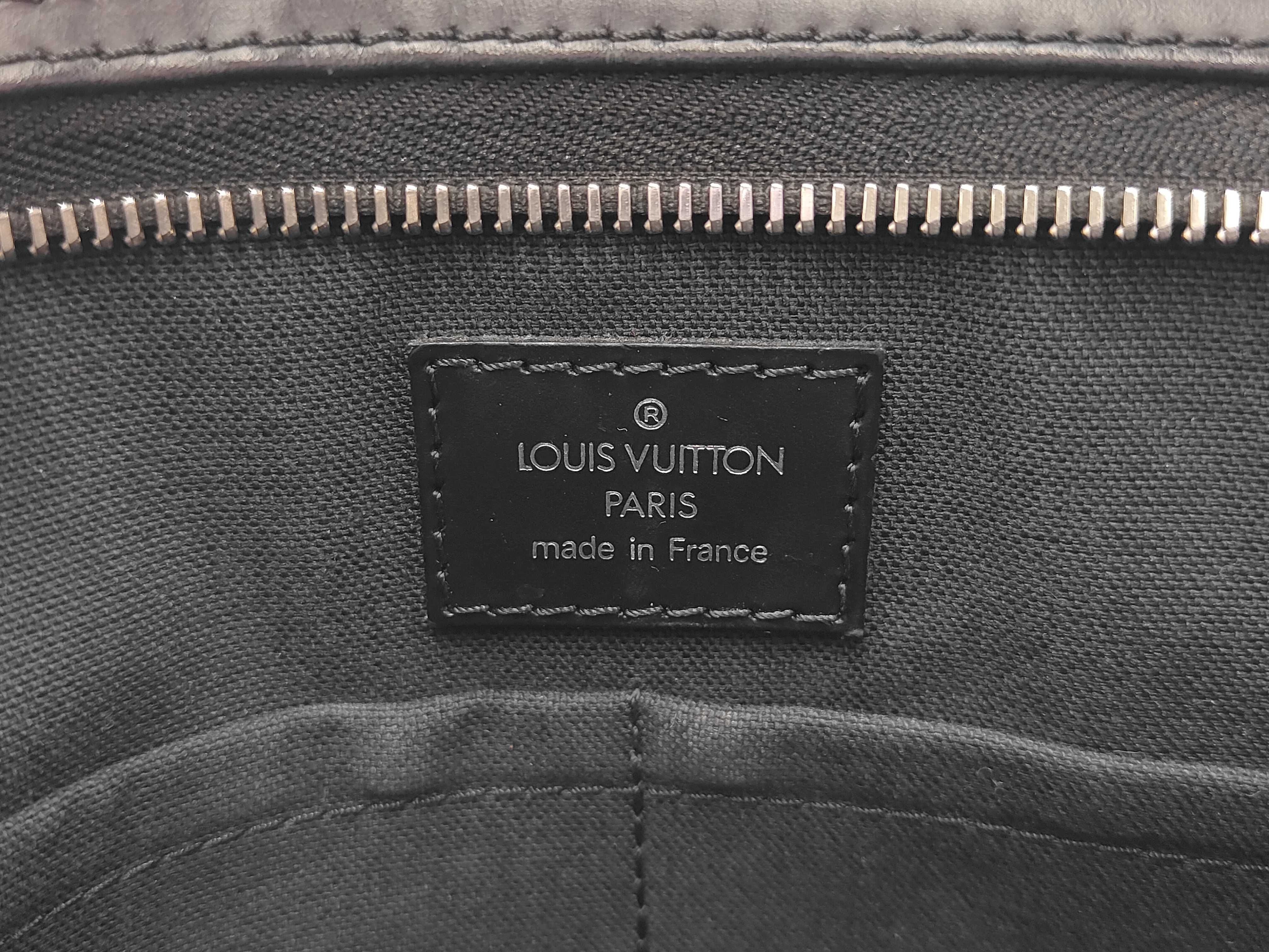 Damier Graphite Thomas N58028 Shoulder Bag — view 10