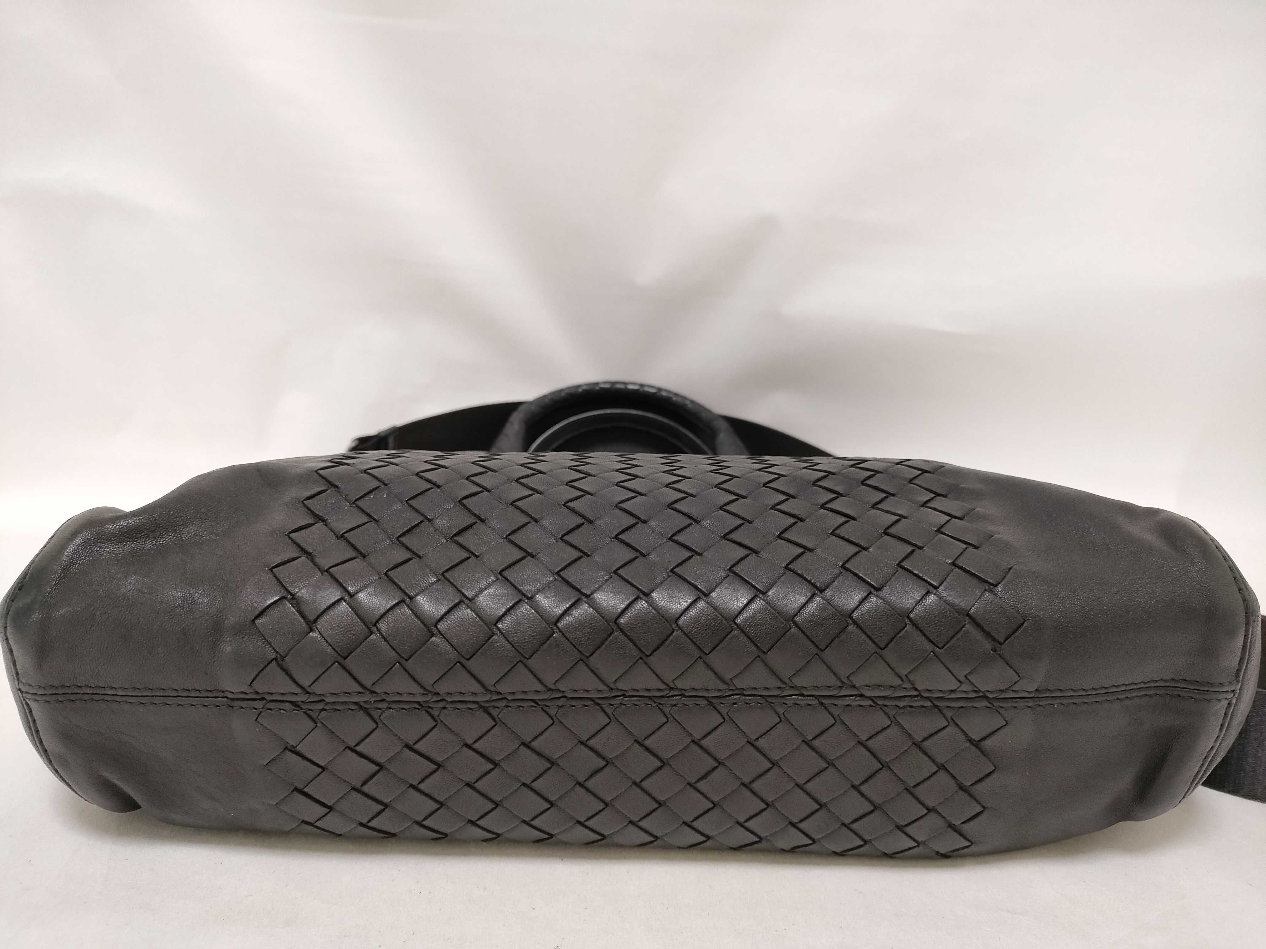Intrecciato Bottega Veneta Intrecciato 2-way Shoulder Bag Tote Bag — view 9