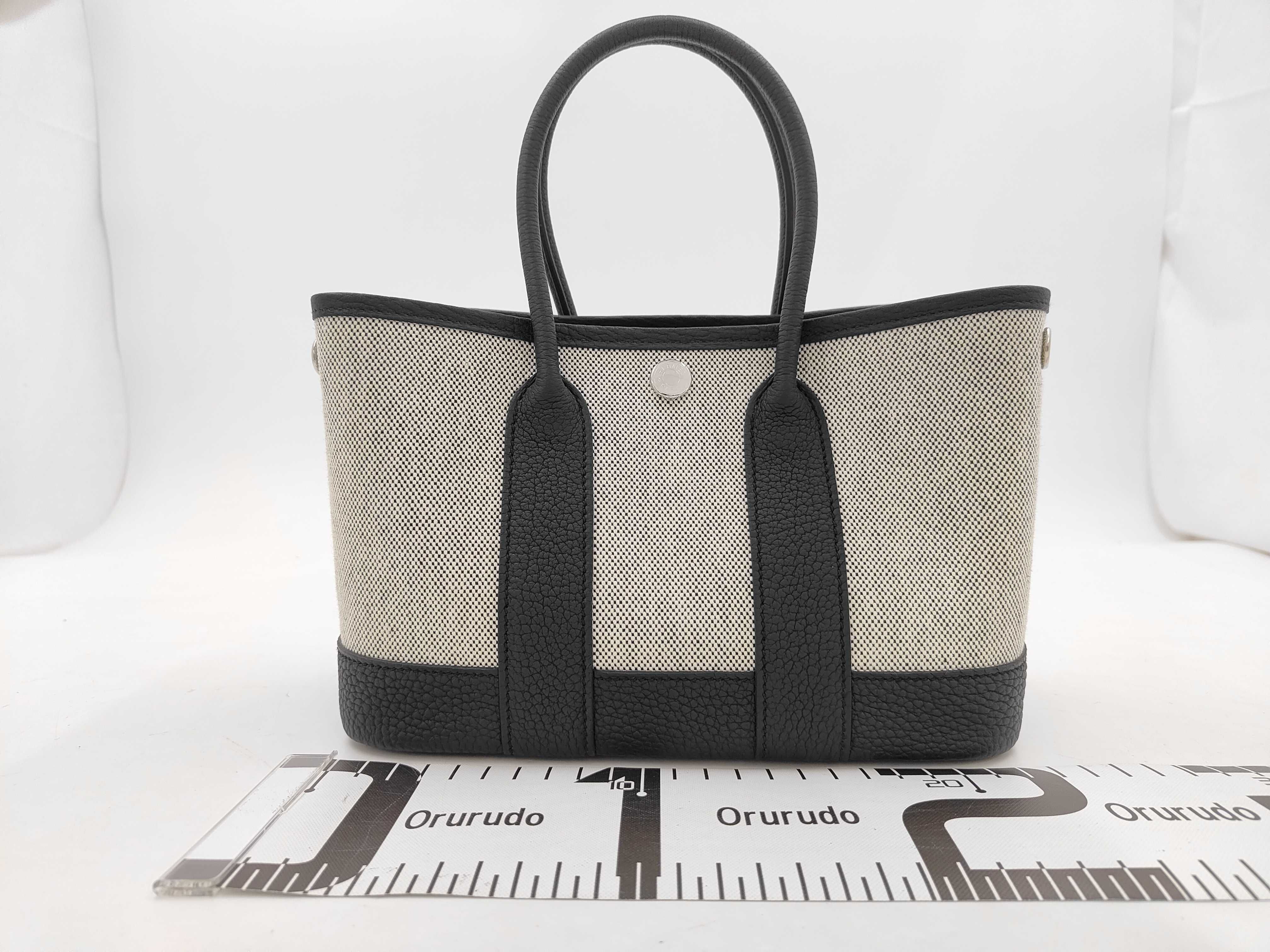 Neo Garden 23 Toile/Negonda Ecru/Black Handbag (G stamp) — view 2