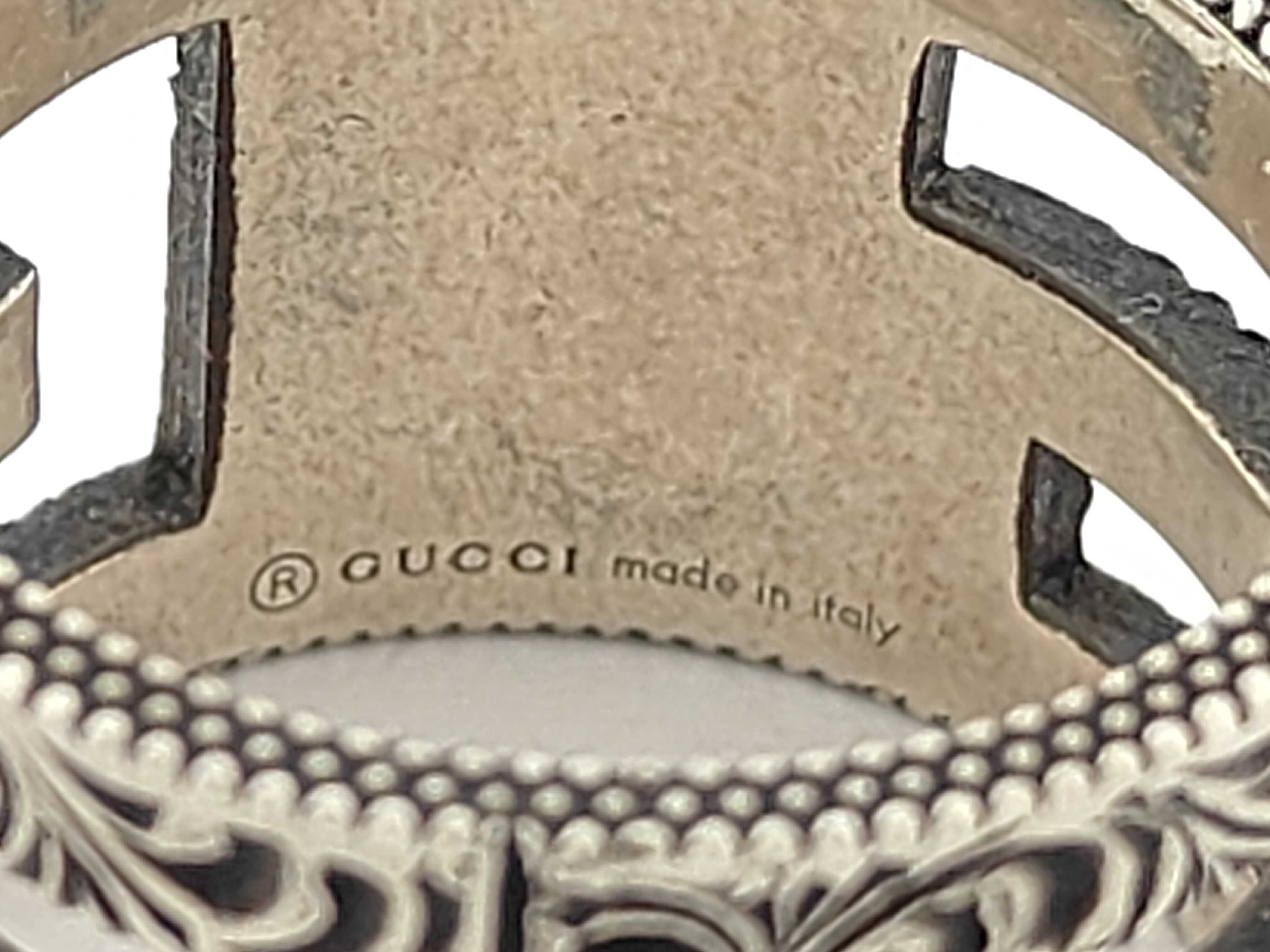 silver ring with box. — view 4