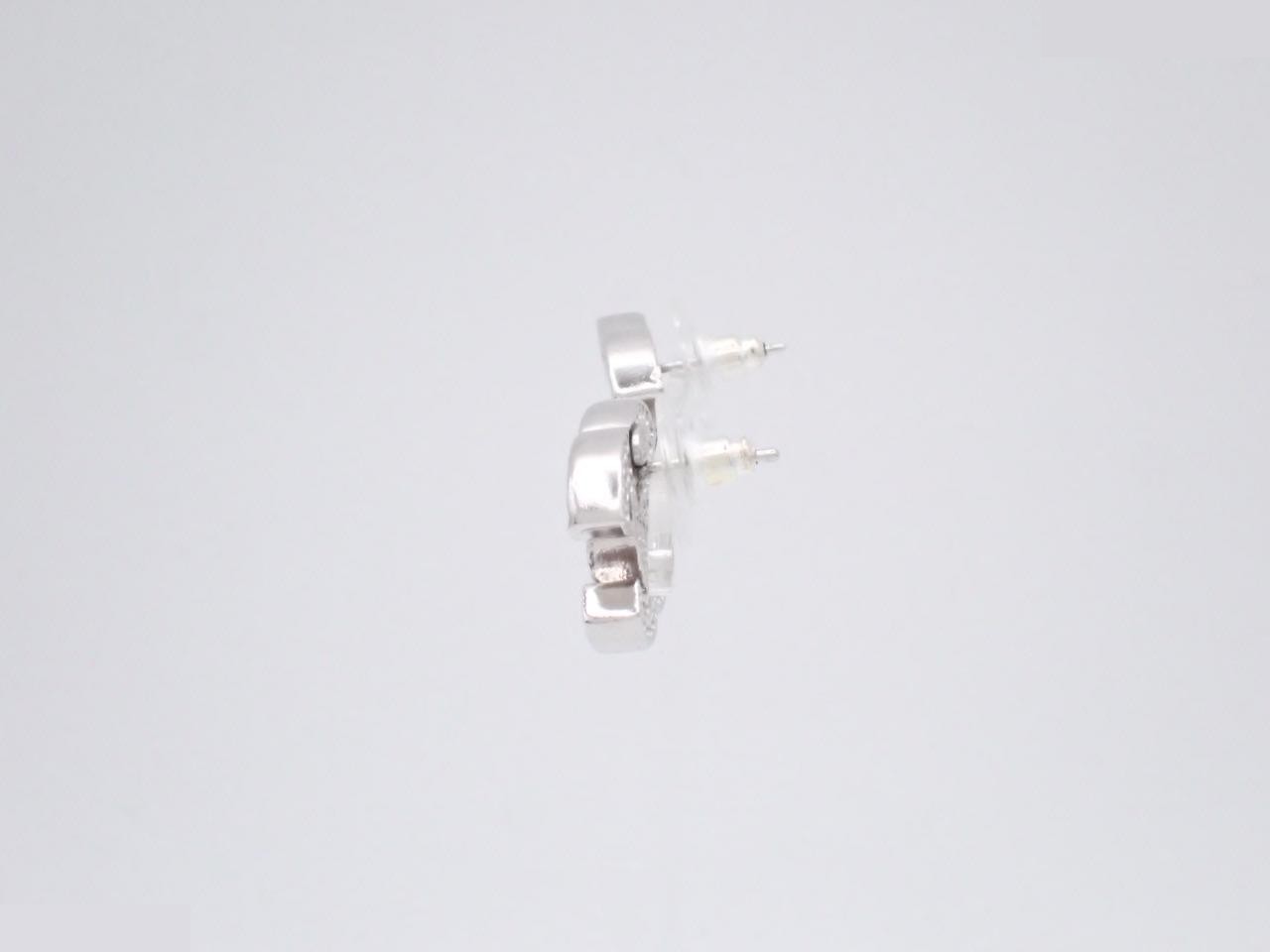 02P Piercing — view 3