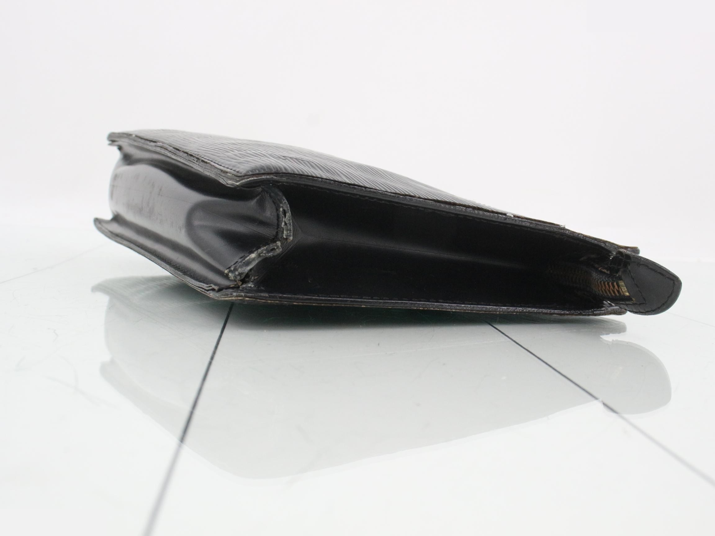 Epi Pochette Homme — view 6