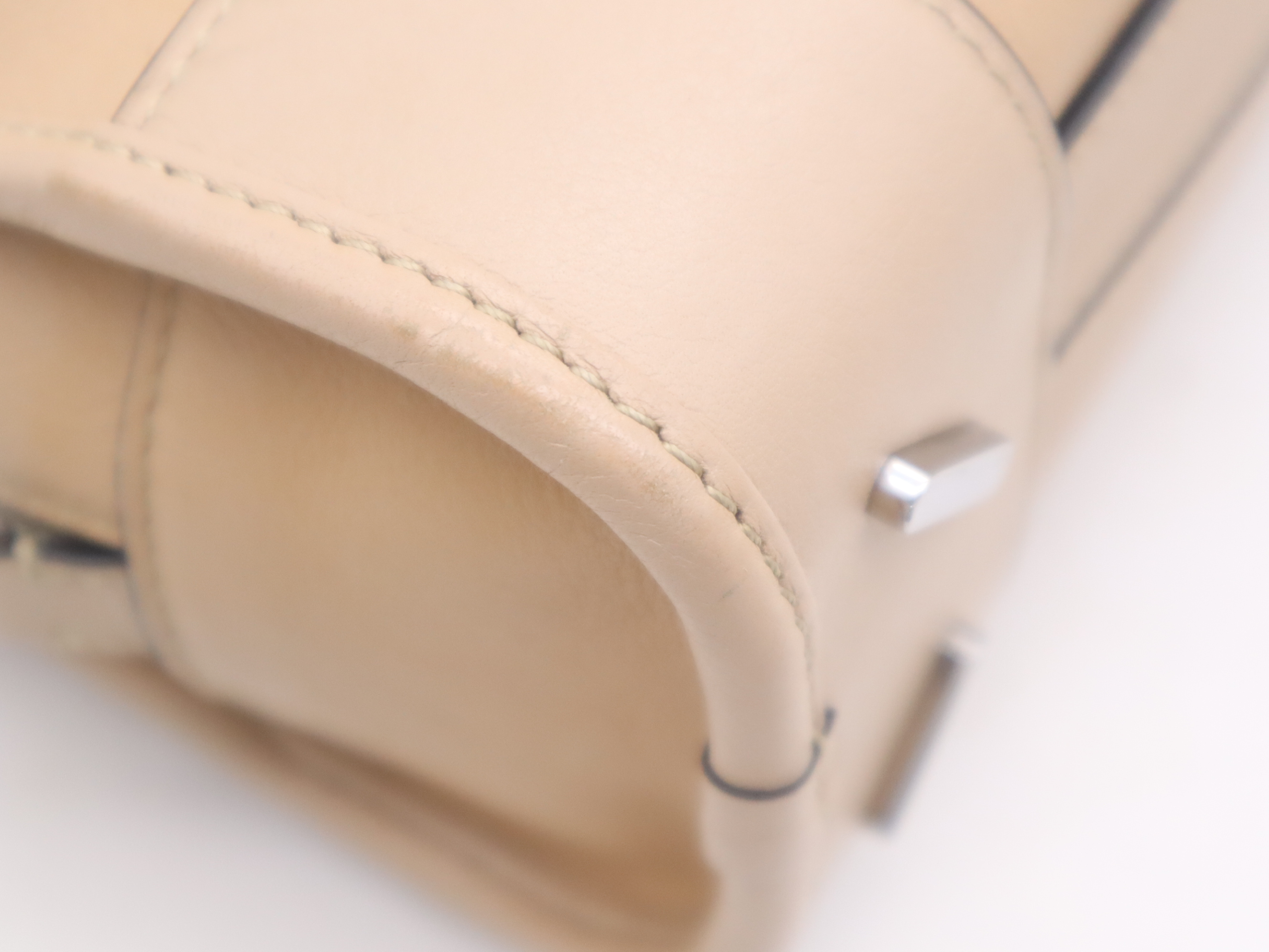 Leather Amazona 23 Handbag, Beige, Silver Hardware, with Shoulder Strap, Charm, and Dust Bag. — view 11