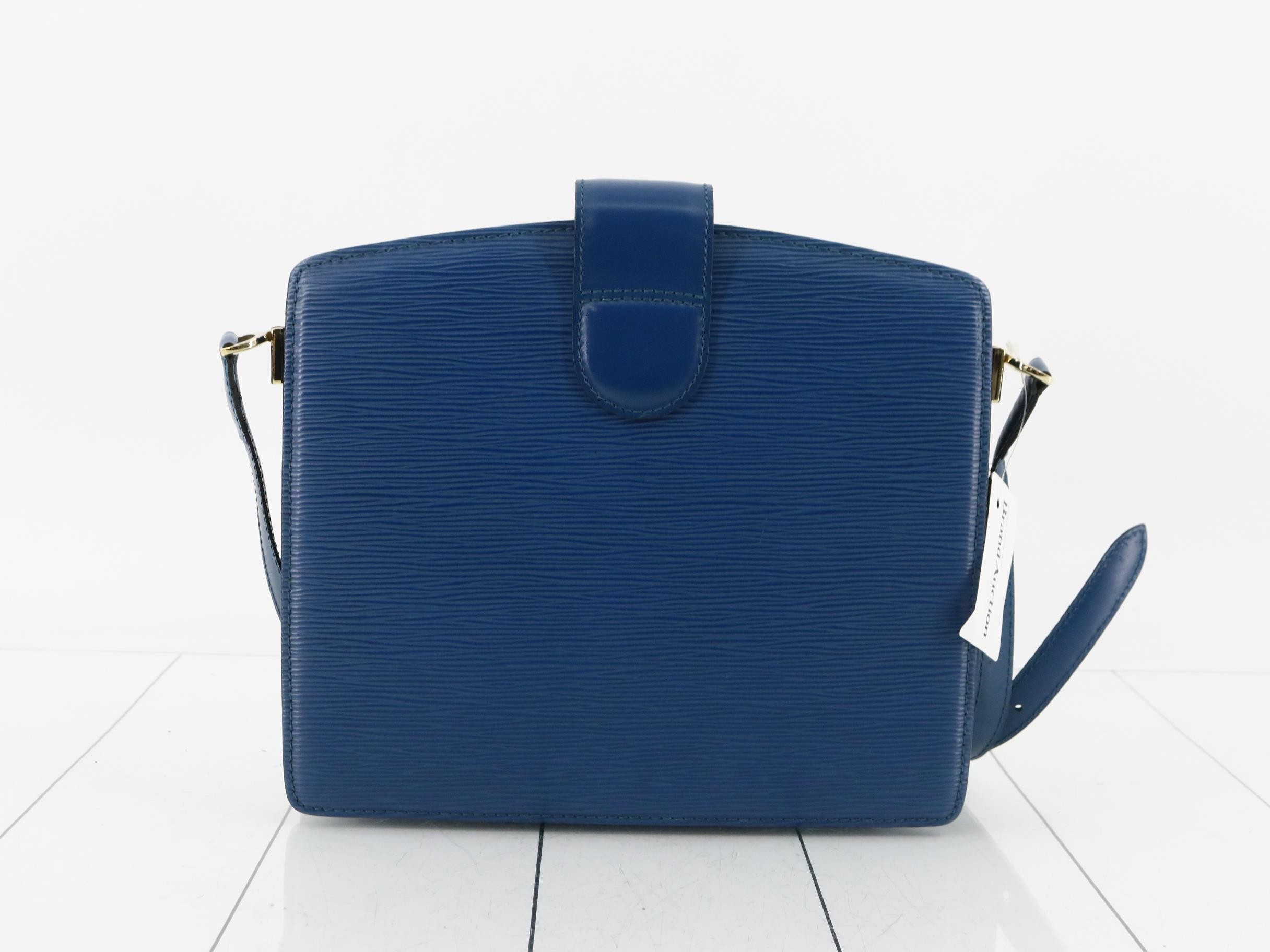 M52345 Capuchin Toledo Blue Shoulder Bag — view 2