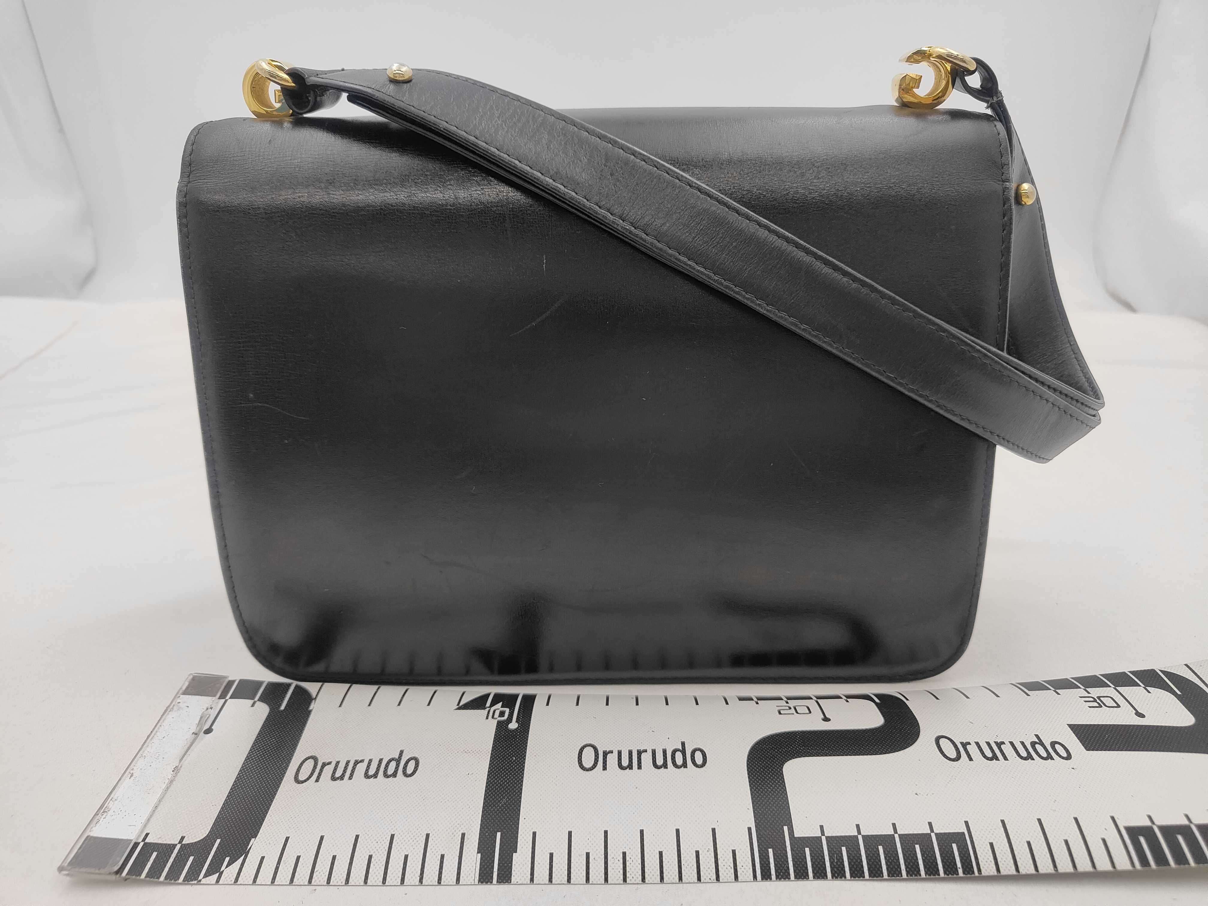 Old Gucci Interlocking G Flap Bag — view 2