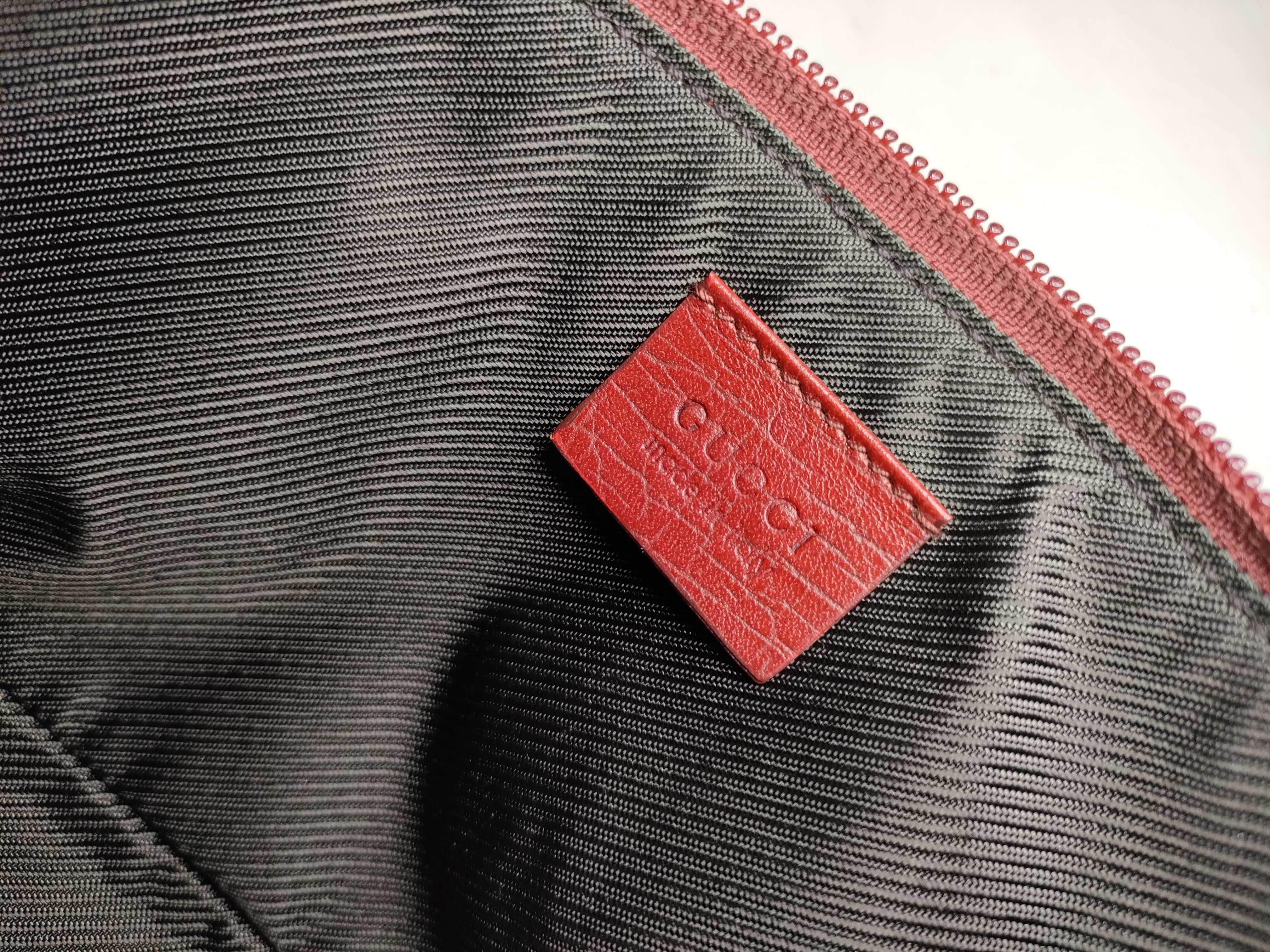 GG Canvas Pouch Handbag — view 11