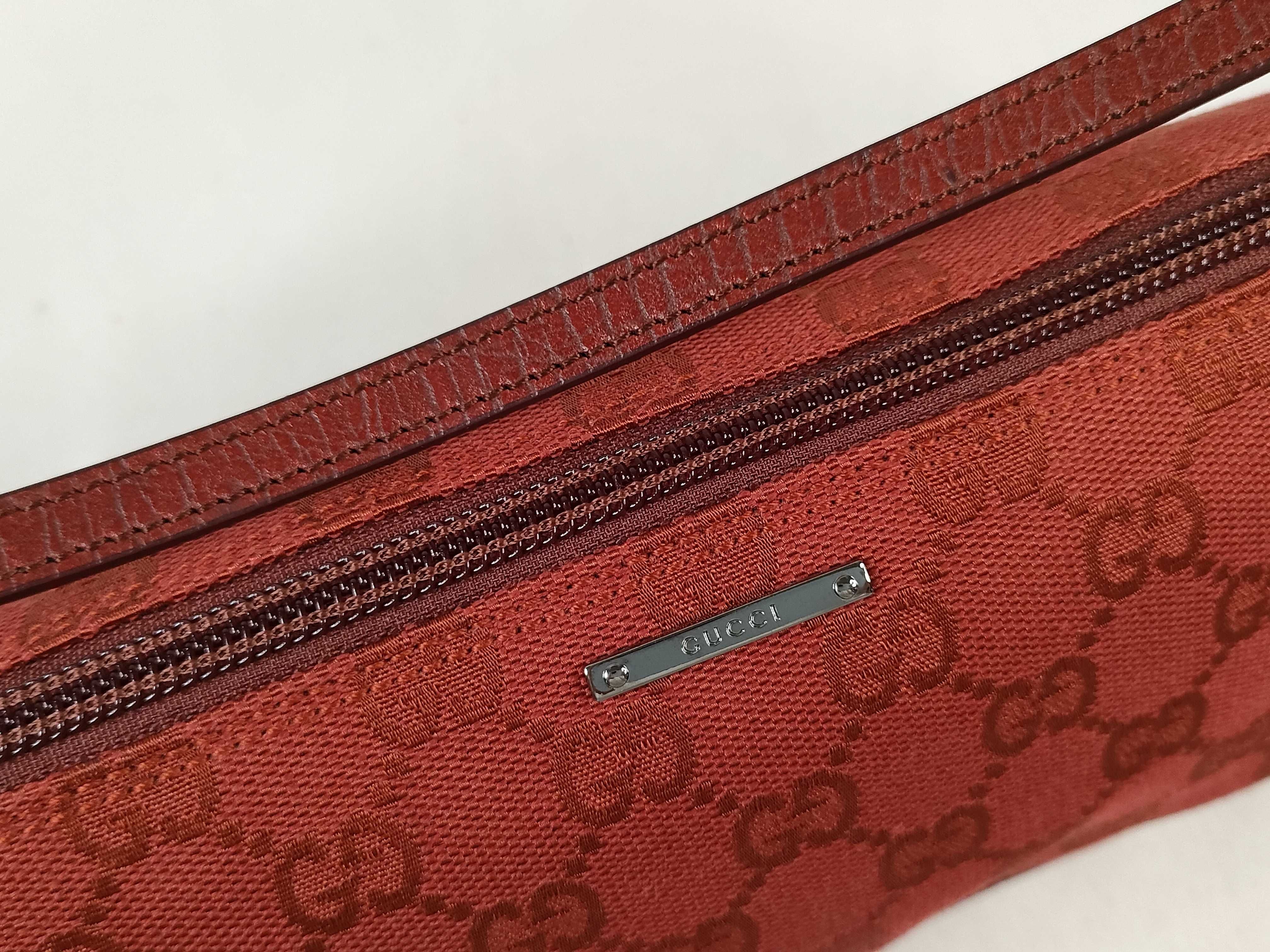 GG Canvas Pouch Handbag — view 8
