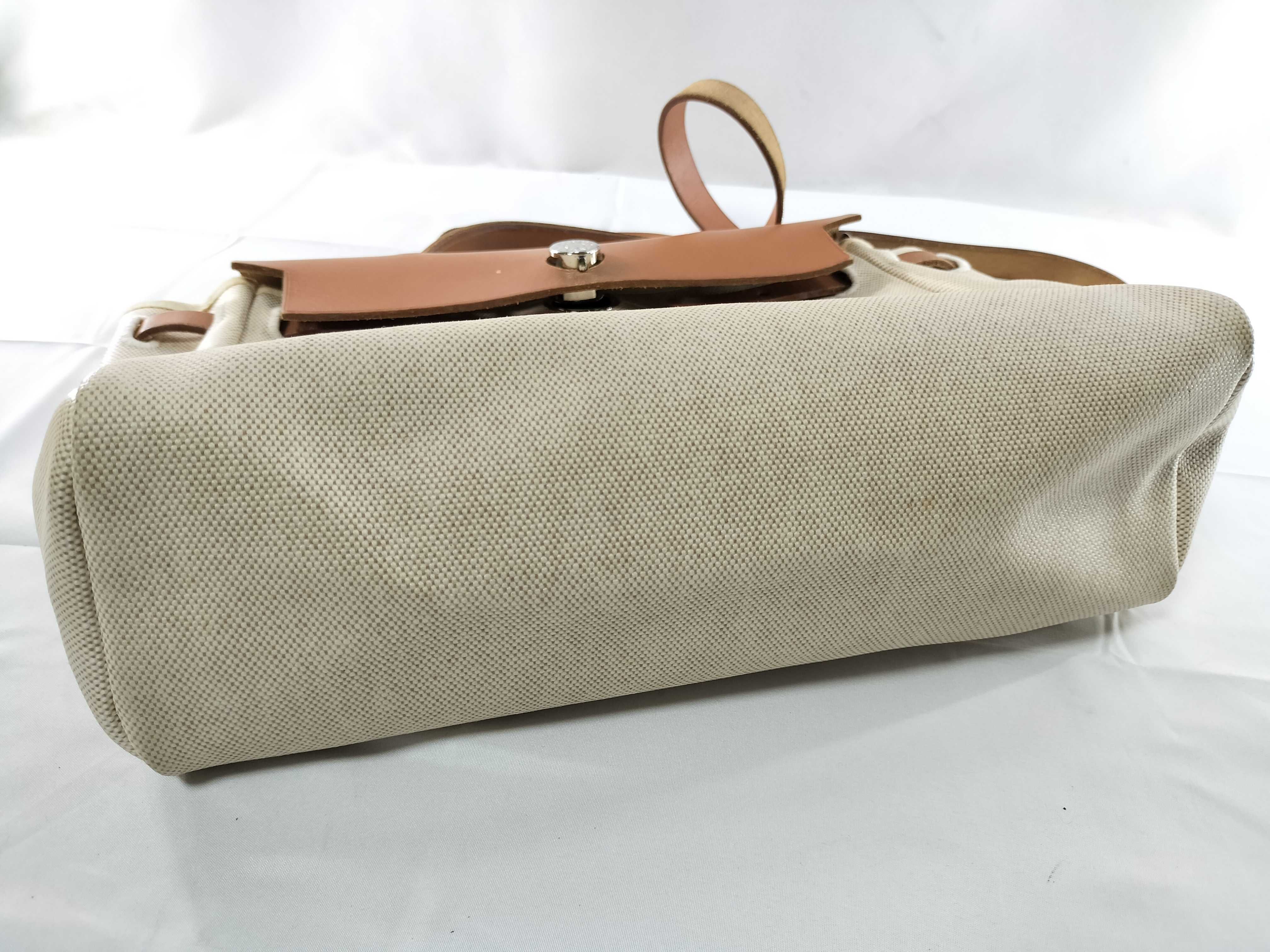 Herbag PM D stamp Toile H Clochette/Cadena Handbag — view 8